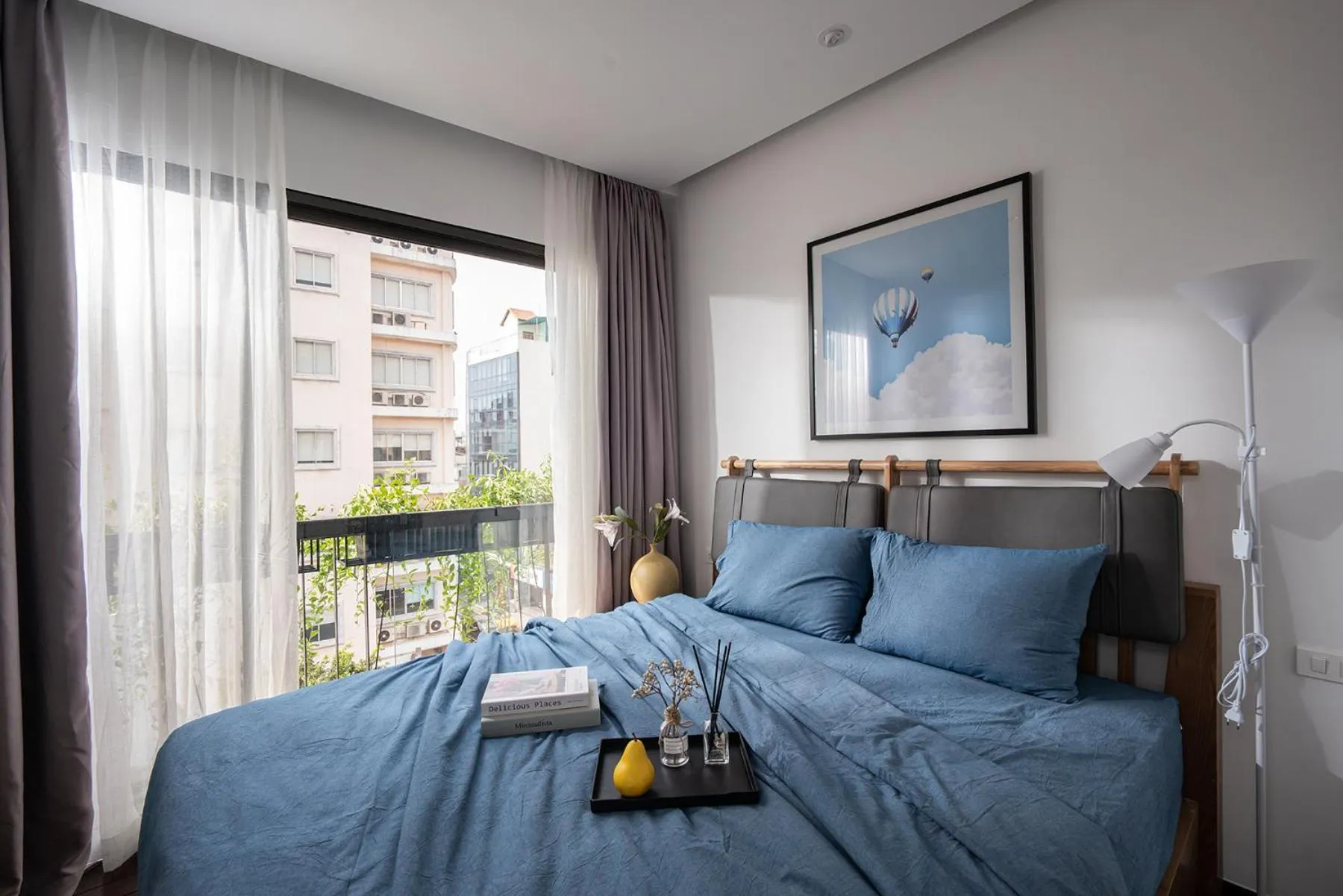 Bed in Express by M Village Thạch Thị Thanh