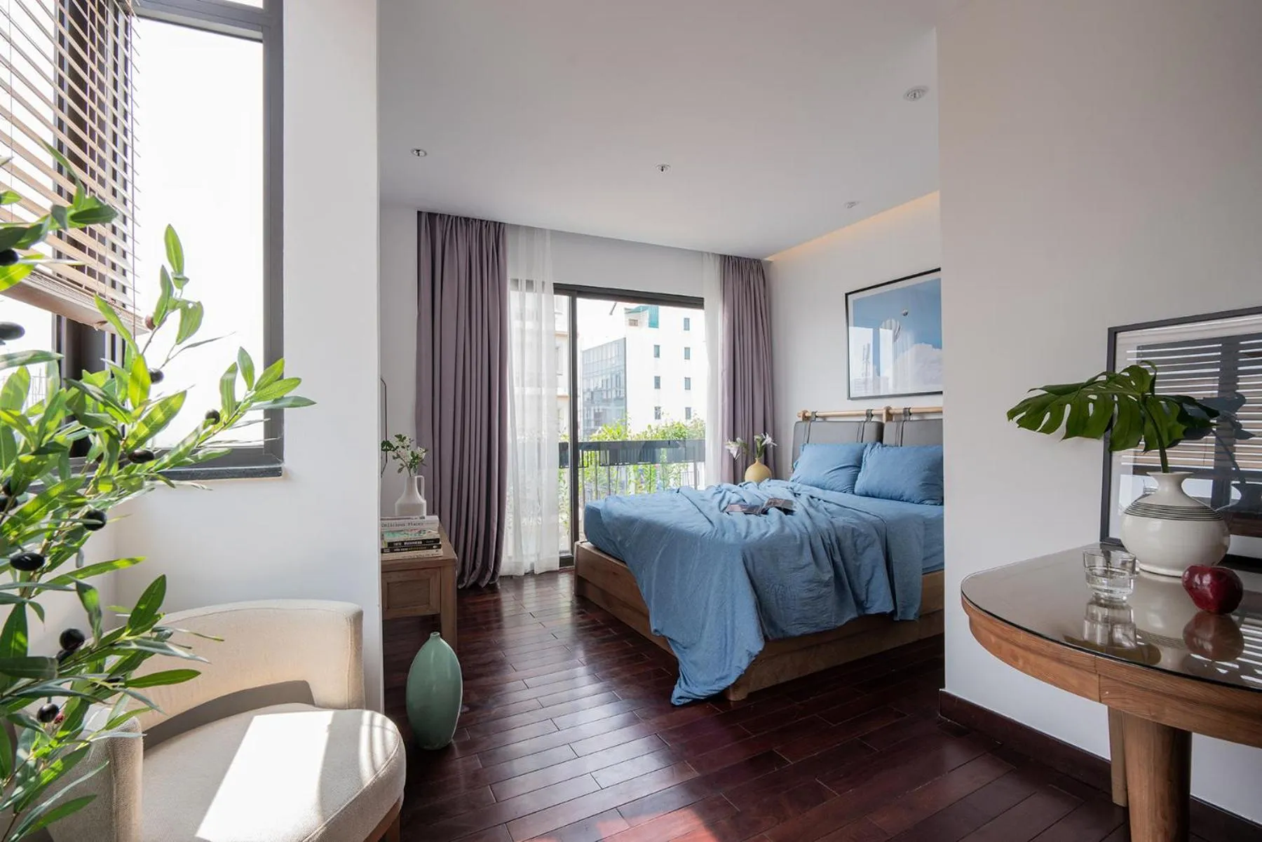 Bed in Express by M Village Thạch Thị Thanh