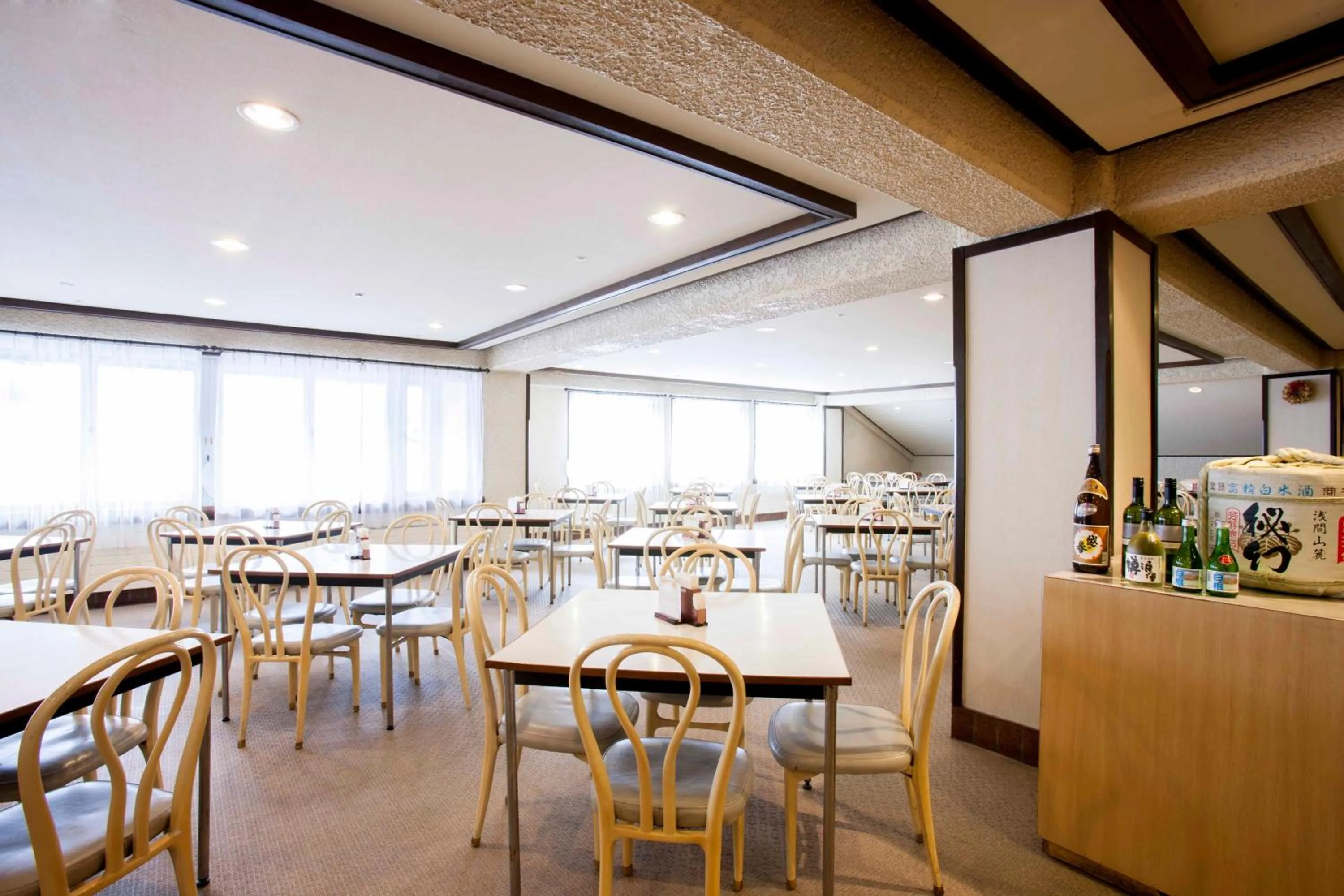 Restaurant/places to eat in Manza Kogen Hotel