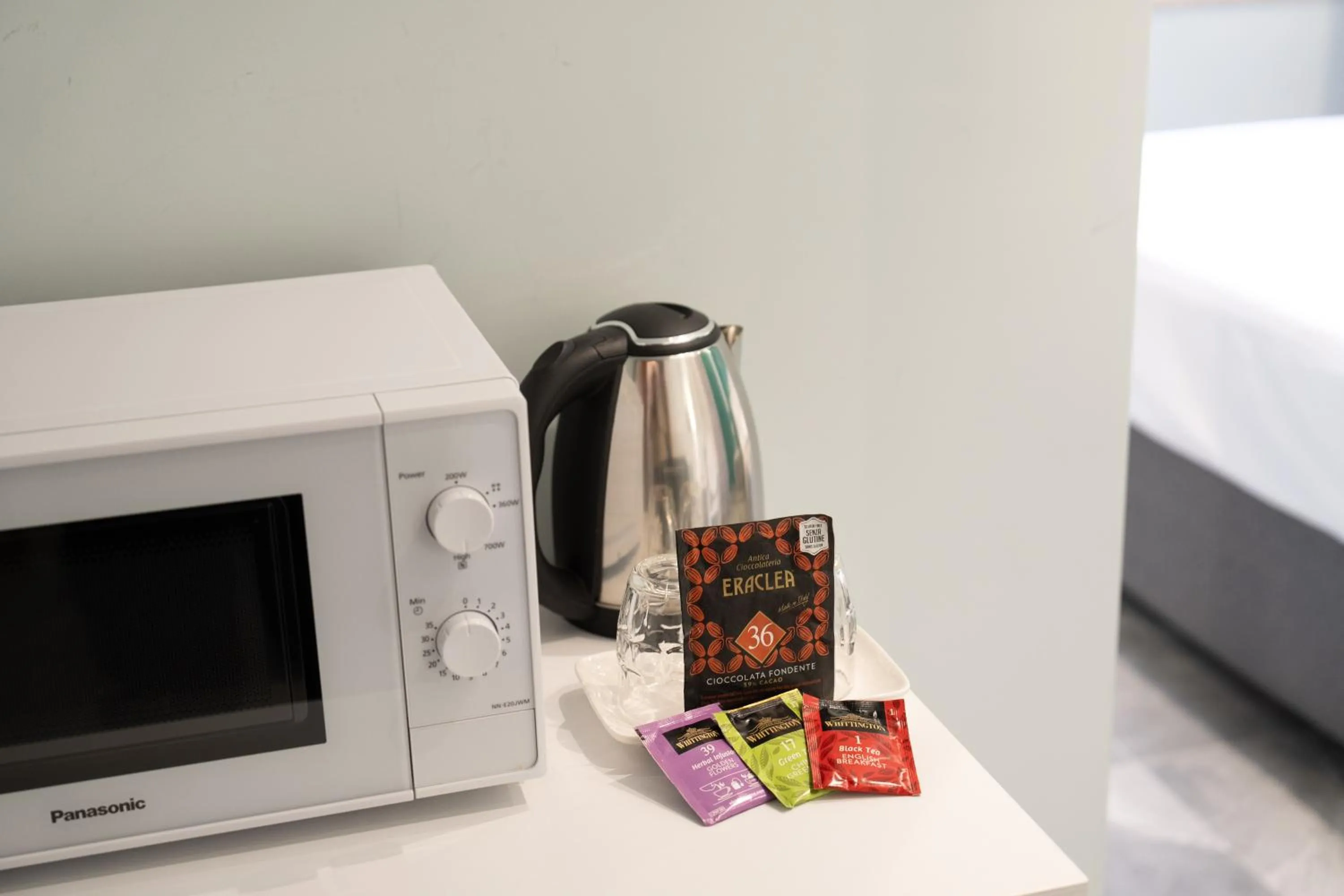Coffee/tea facilities in Napolitano Rooms - Central Station