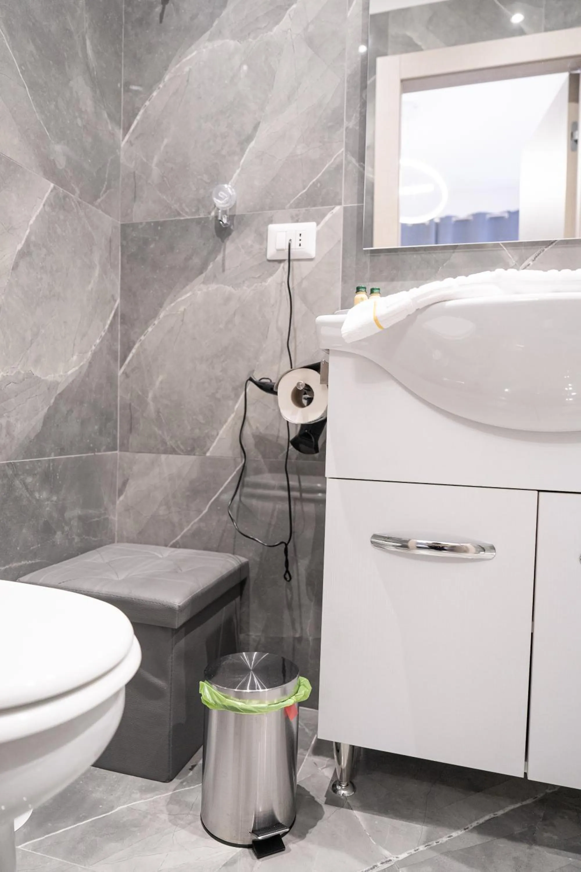 Bathroom in Napolitano Rooms - Central Station