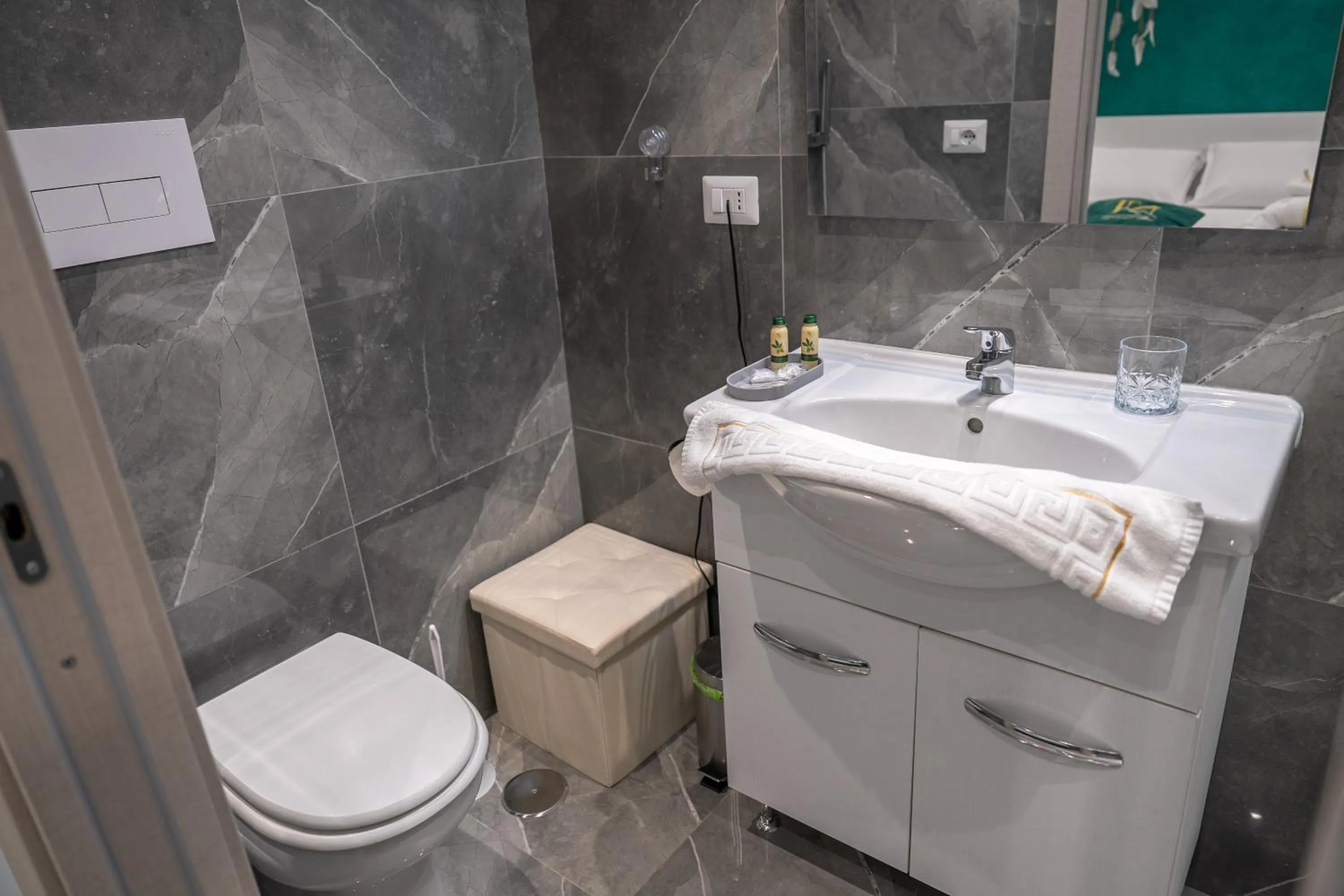 Bathroom in Napolitano Rooms - Central Station