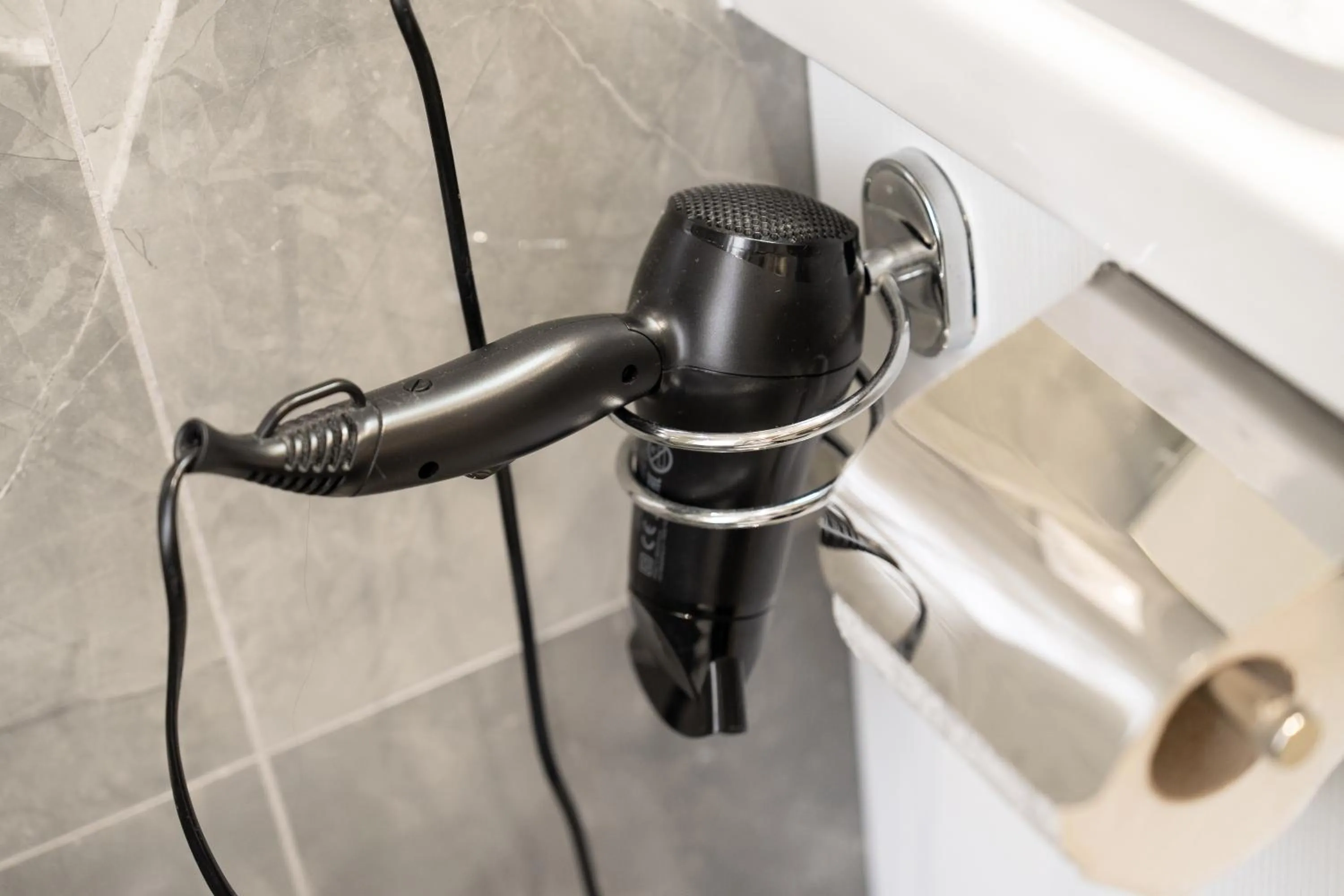 hair dryier in Napolitano Rooms - Central Station