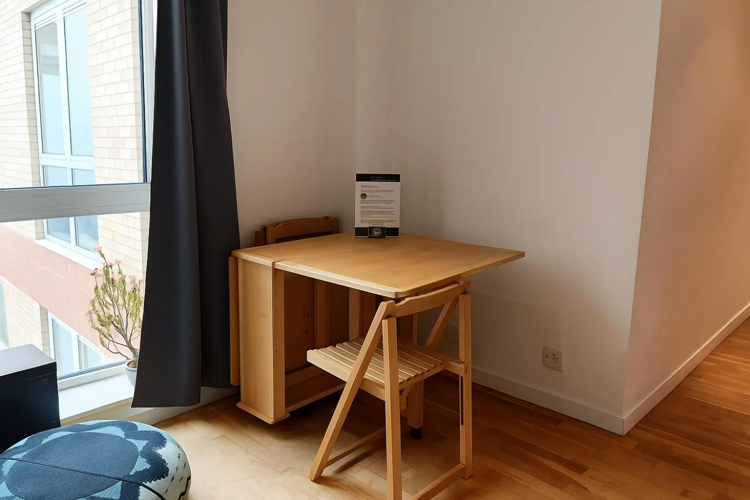 Bedroom in Still Life St Paul's Executive