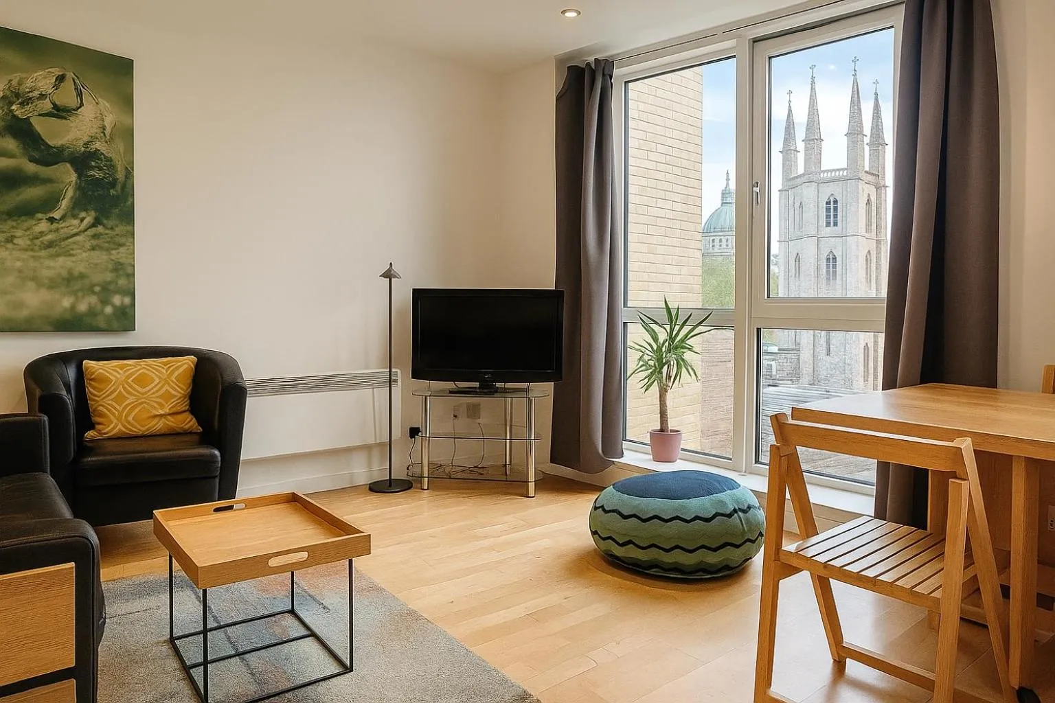 Living room in Still Life St Paul's Executive