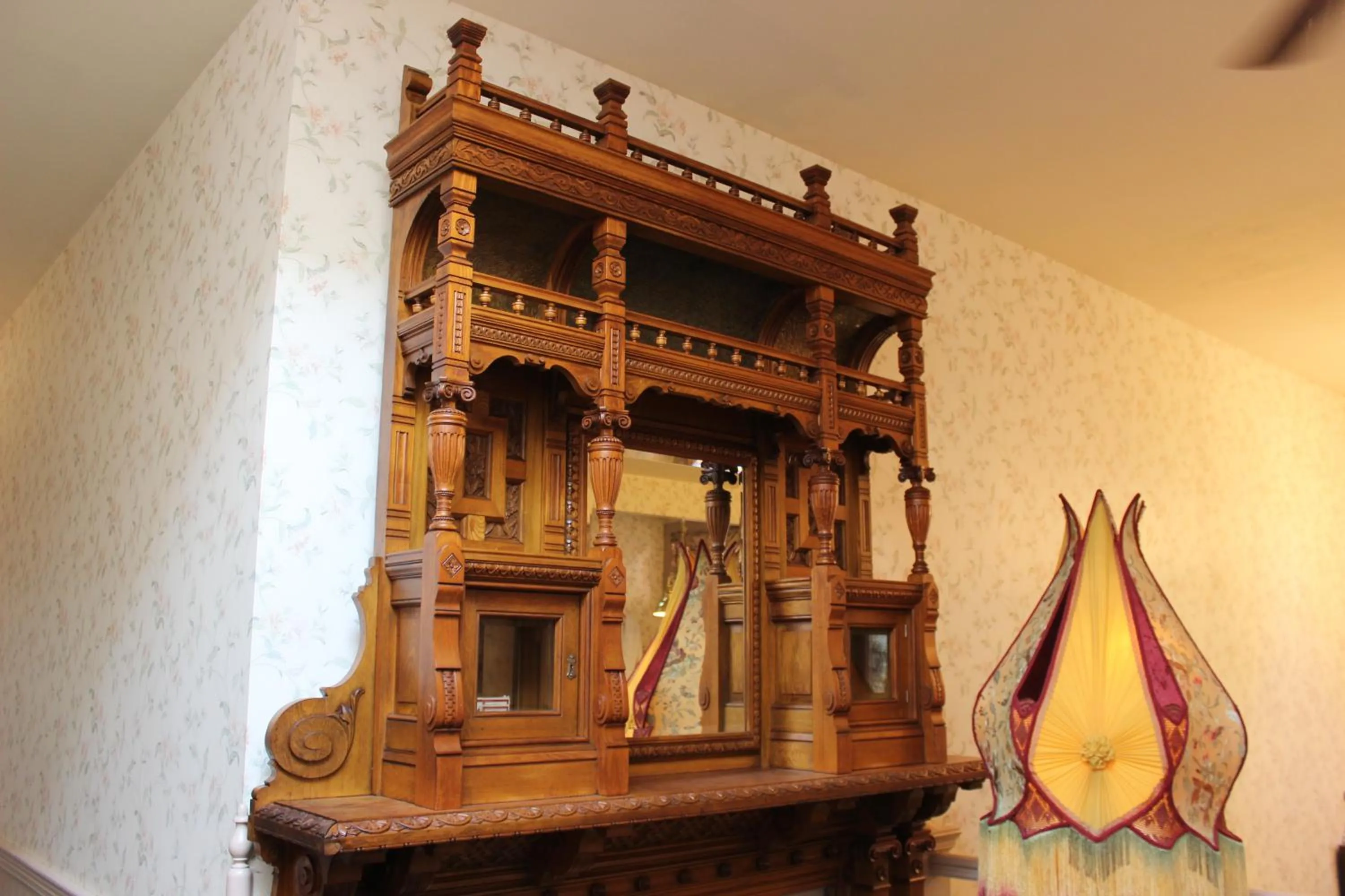 Seating area in Hotel Planter