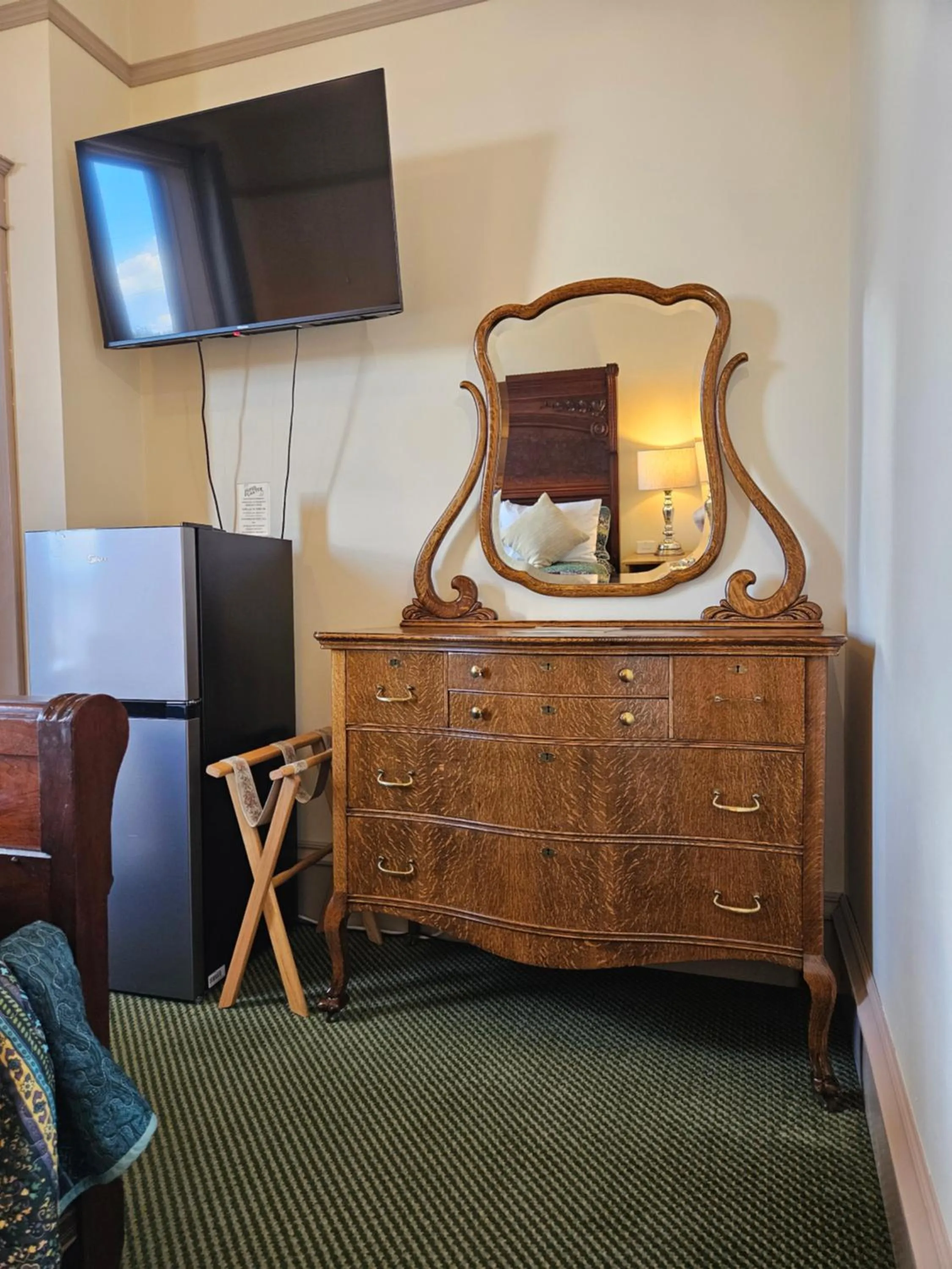 TV and multimedia in Hotel Planter