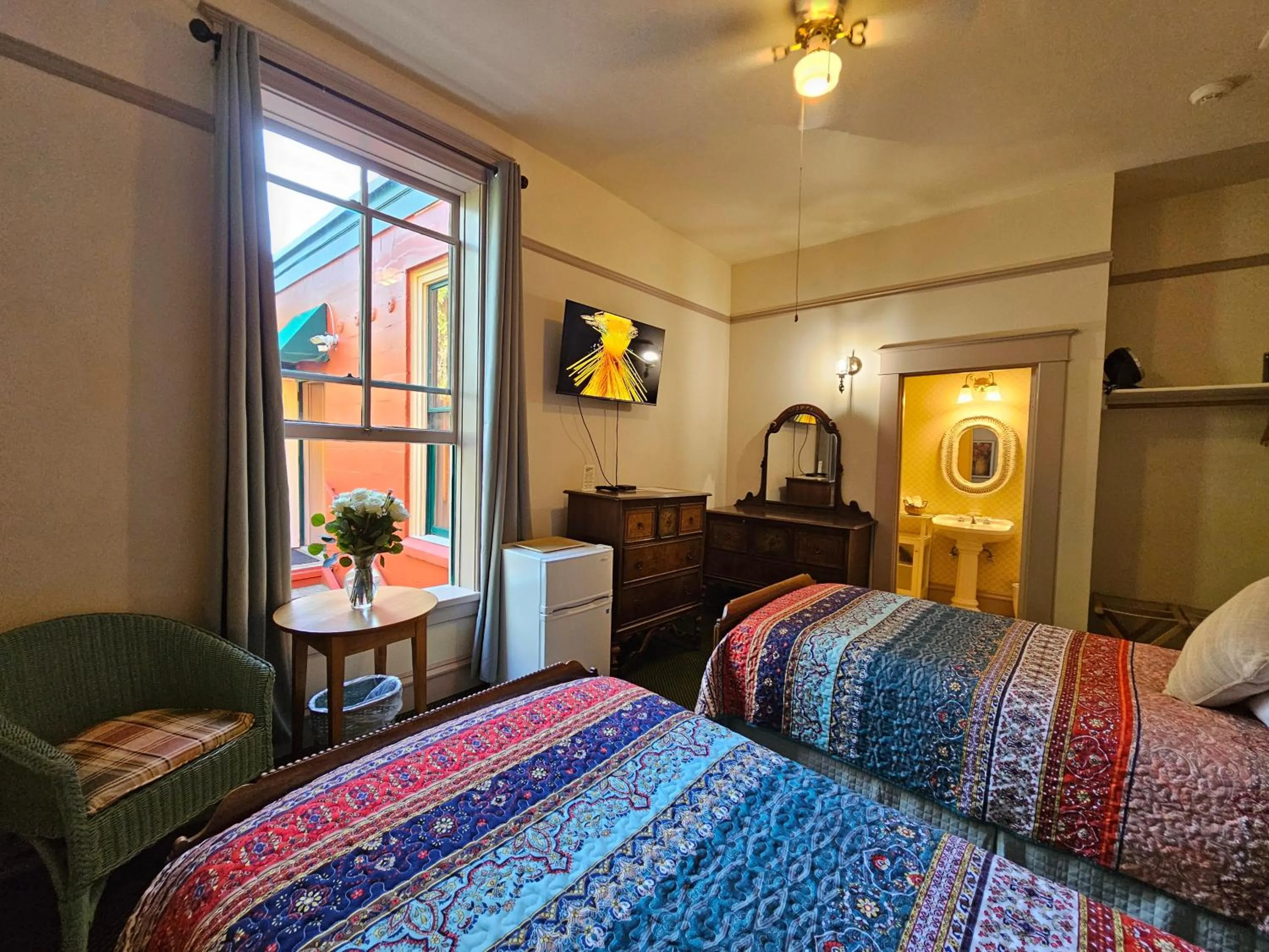 Bed in Hotel Planter