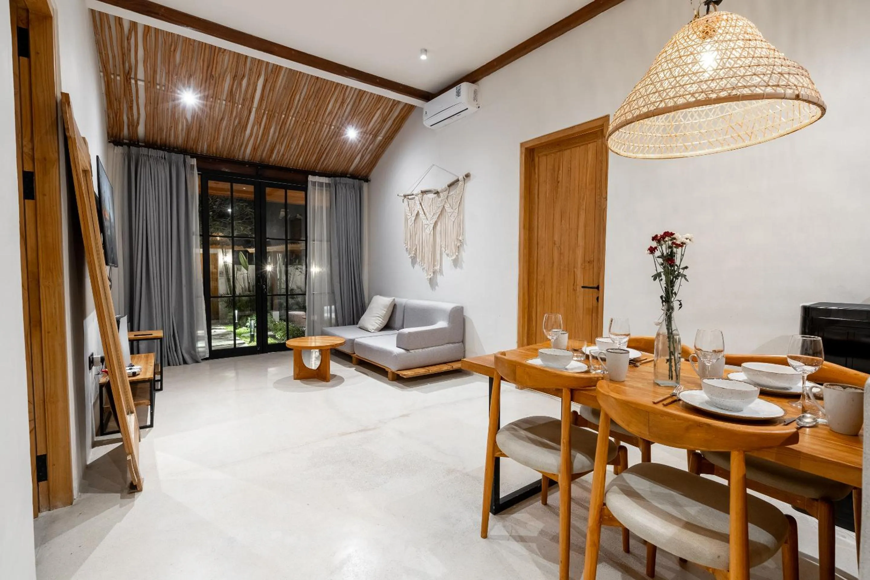 Night in Hijau Villa by EVDEkimi - Charming 2BR escape with Pool, Outdoor Lounge, Lush Garden - New Year's Offer