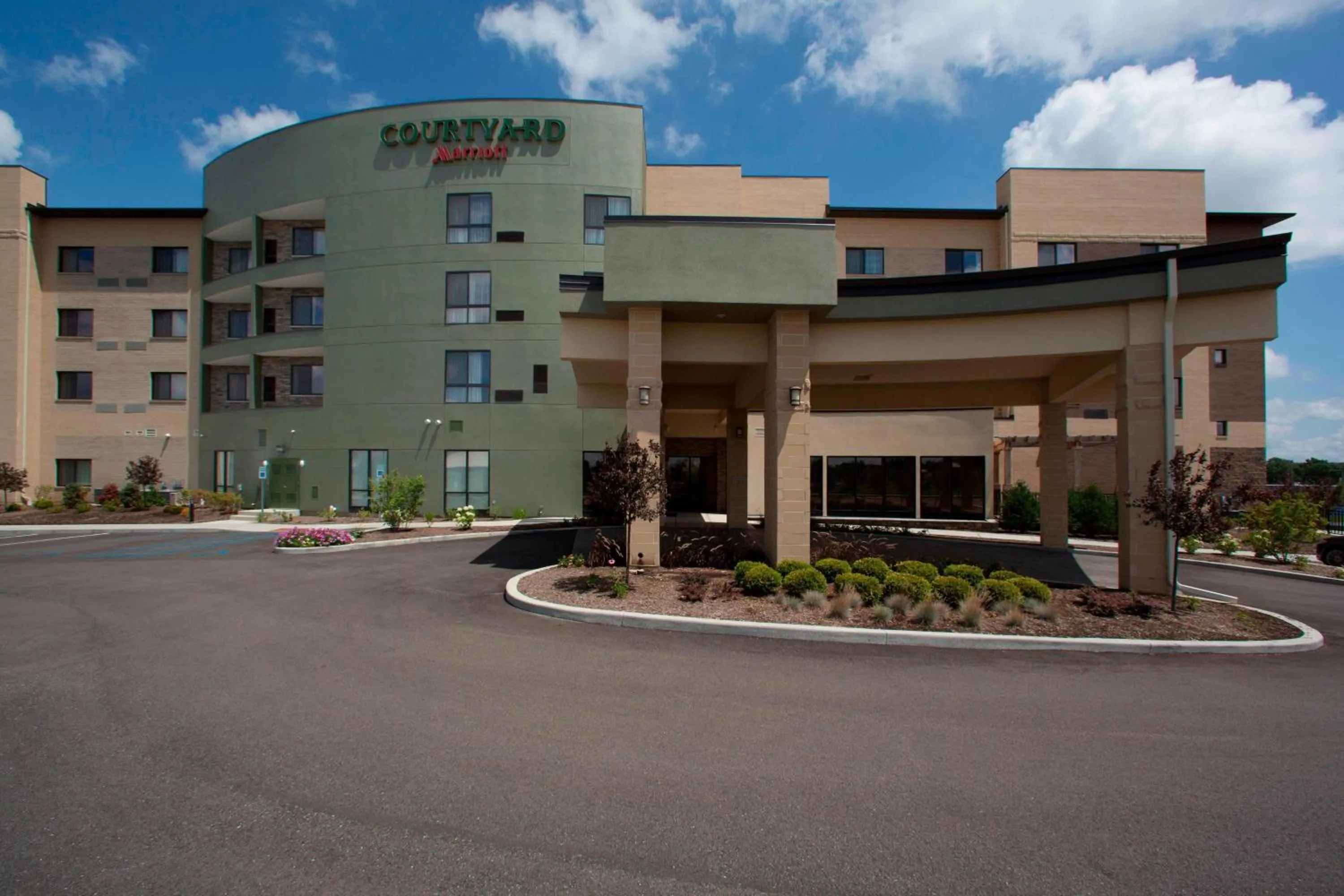 Property building in Courtyard by Marriott Indianapolis Noblesville