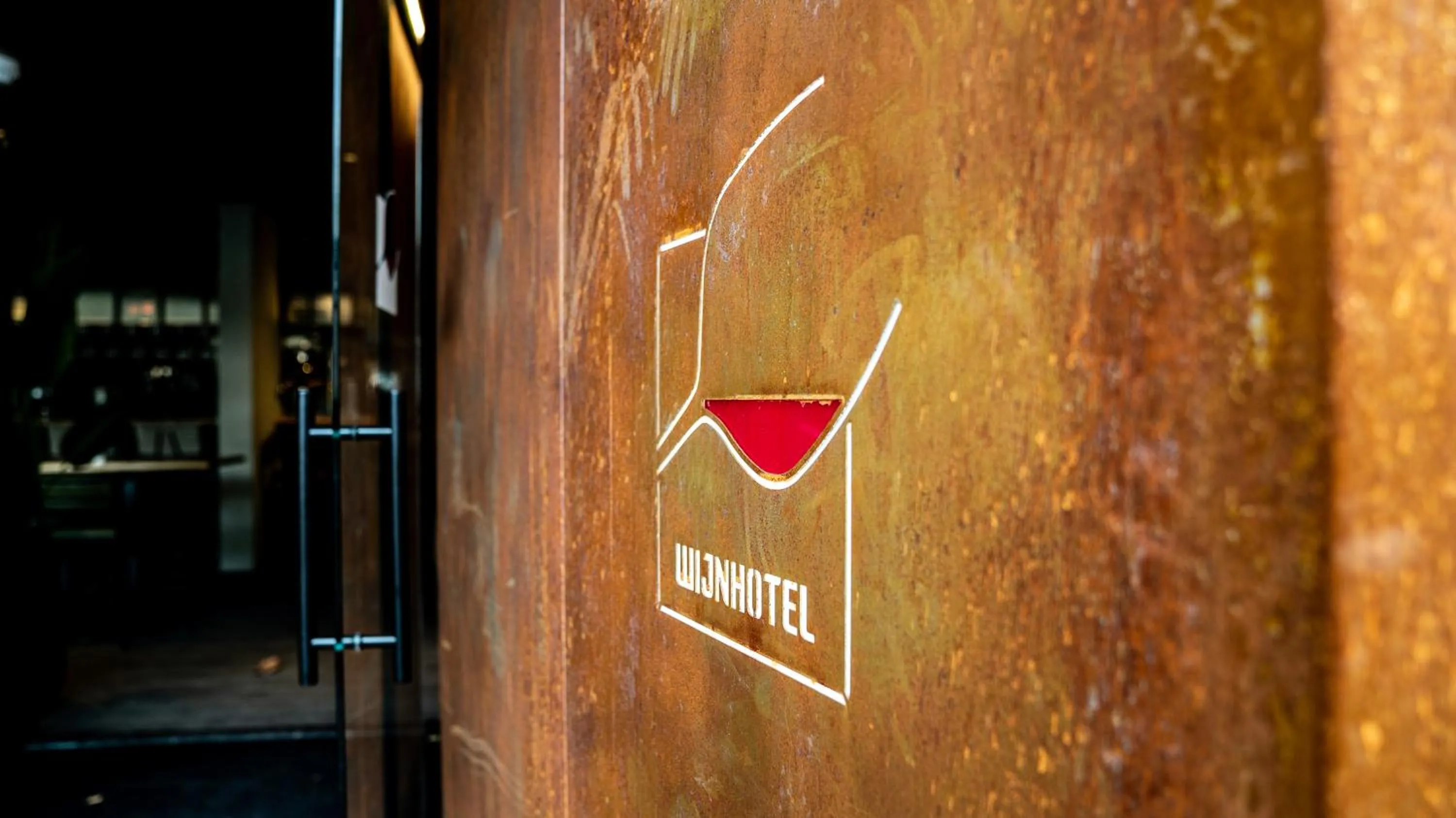 Facade/entrance in Dormio Wijnhotel Valkenburg