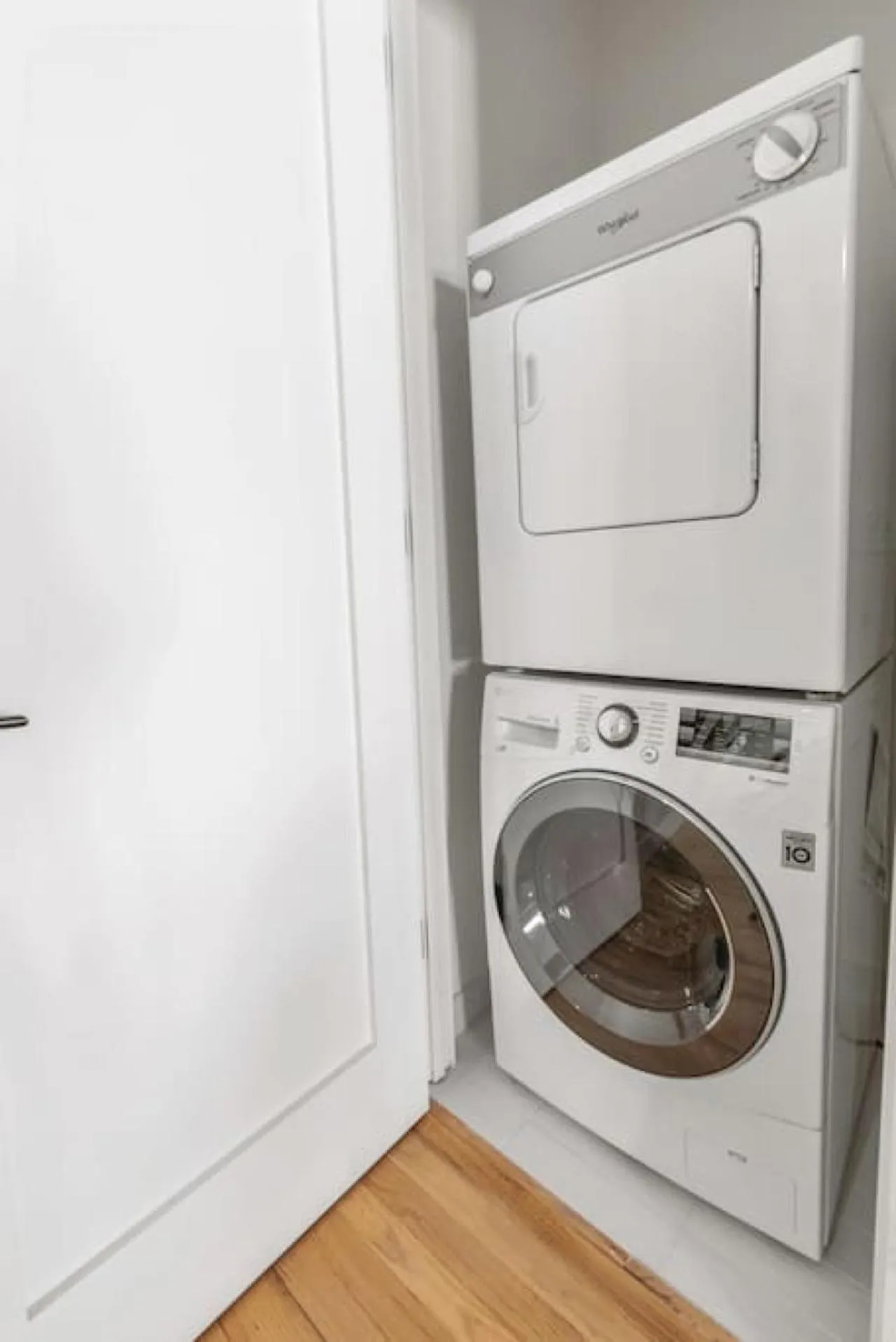 Top Notch 2 Bedroom Minutes From Central Park