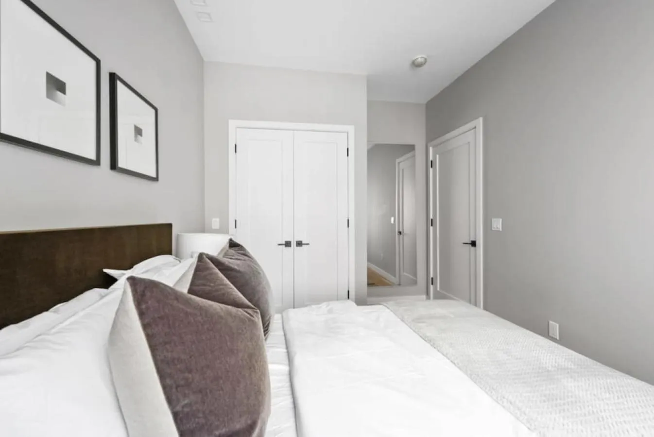 Top Notch 2 Bedroom Minutes From Central Park