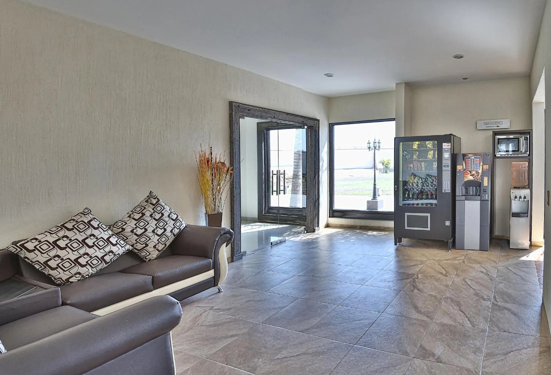 Day in Hotel Victoria Inn