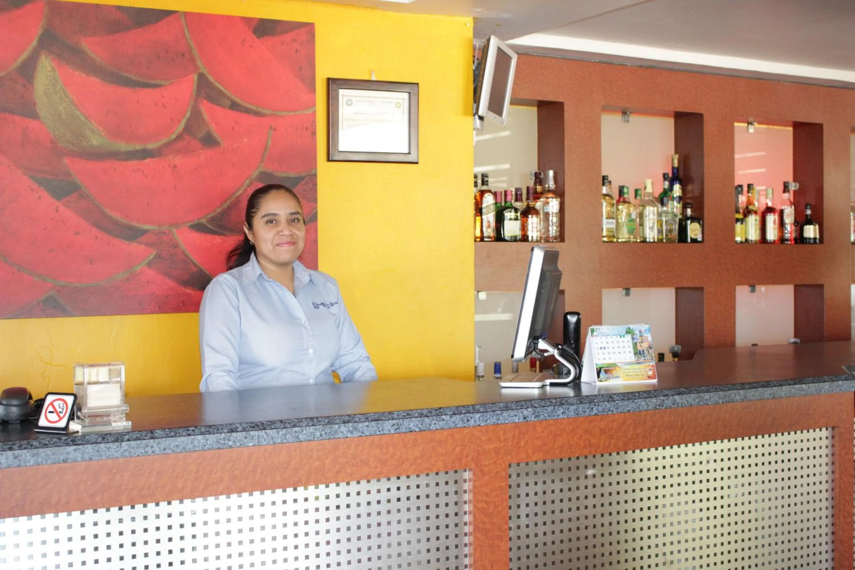 Restaurant/places to eat in Hotel Villa de Cortez