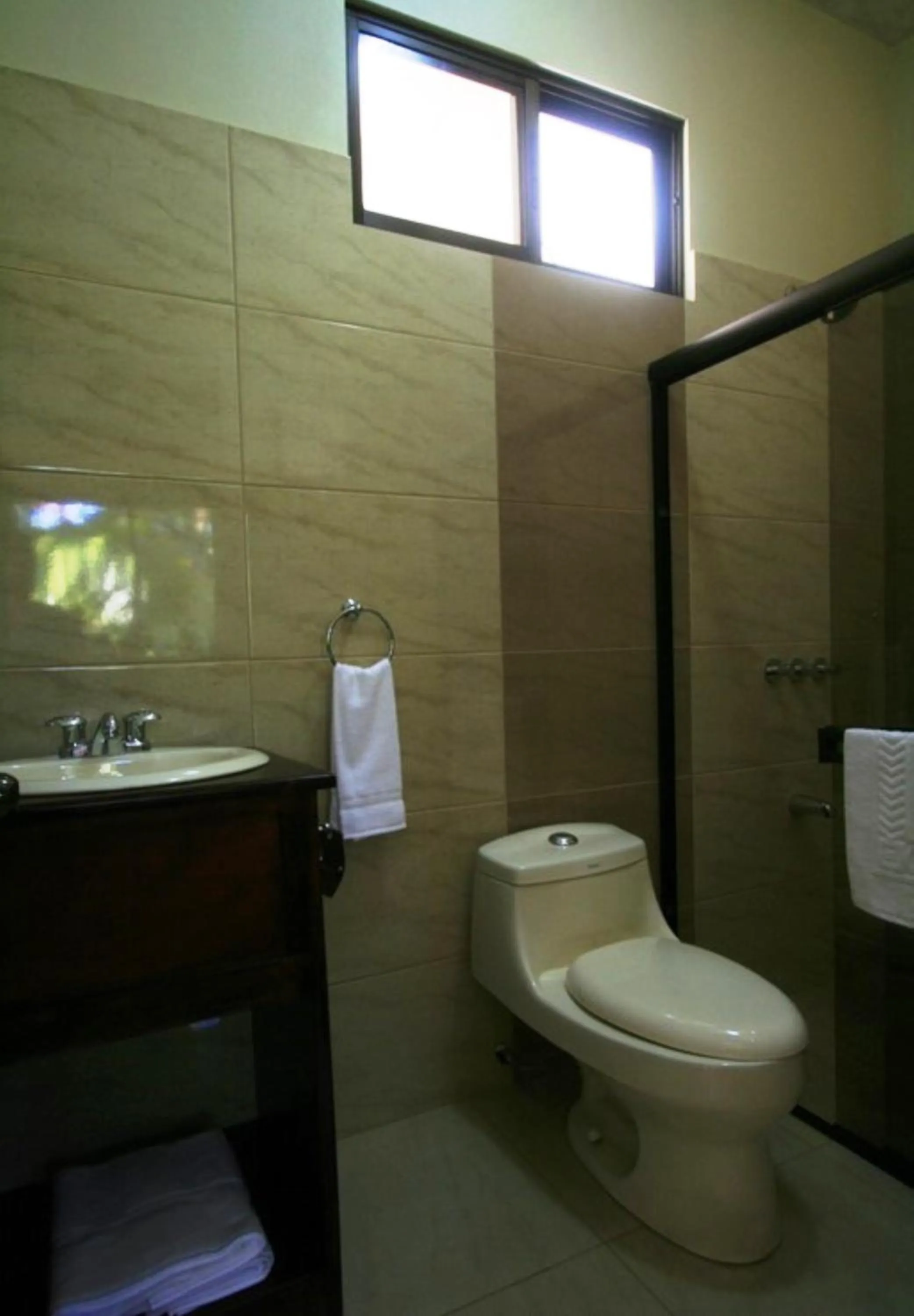 Bathroom in B&B Garden Grecia