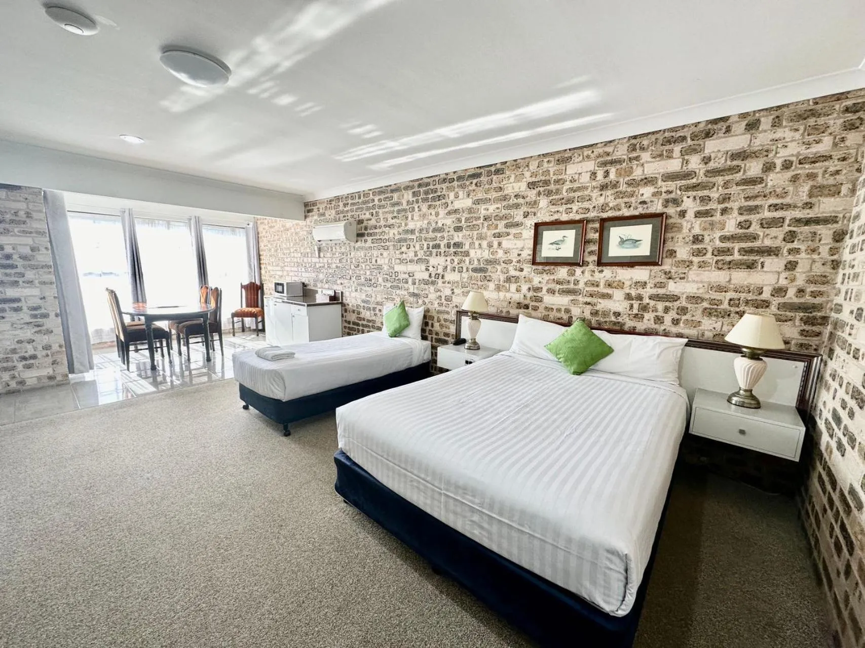 Bed in Sir Francis Drake