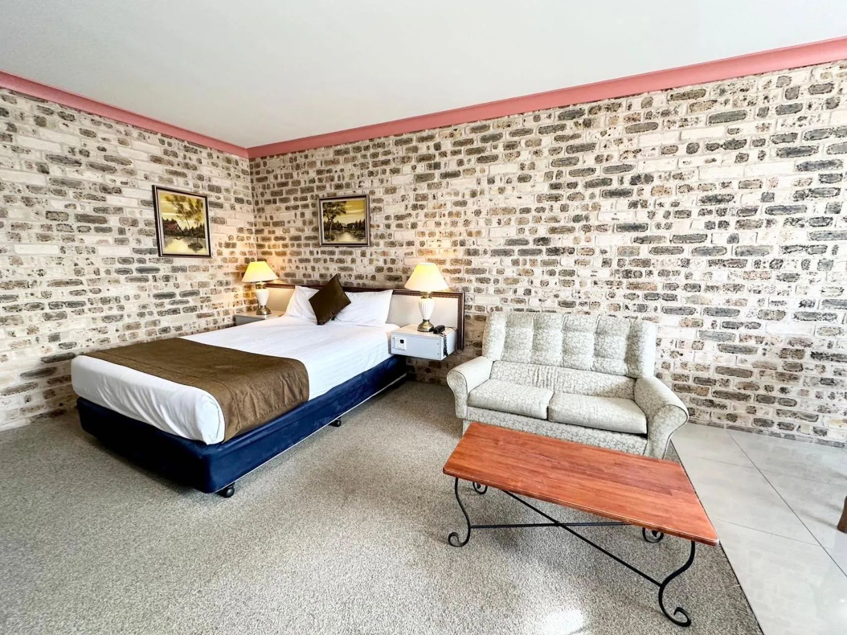 Bed in Sir Francis Drake