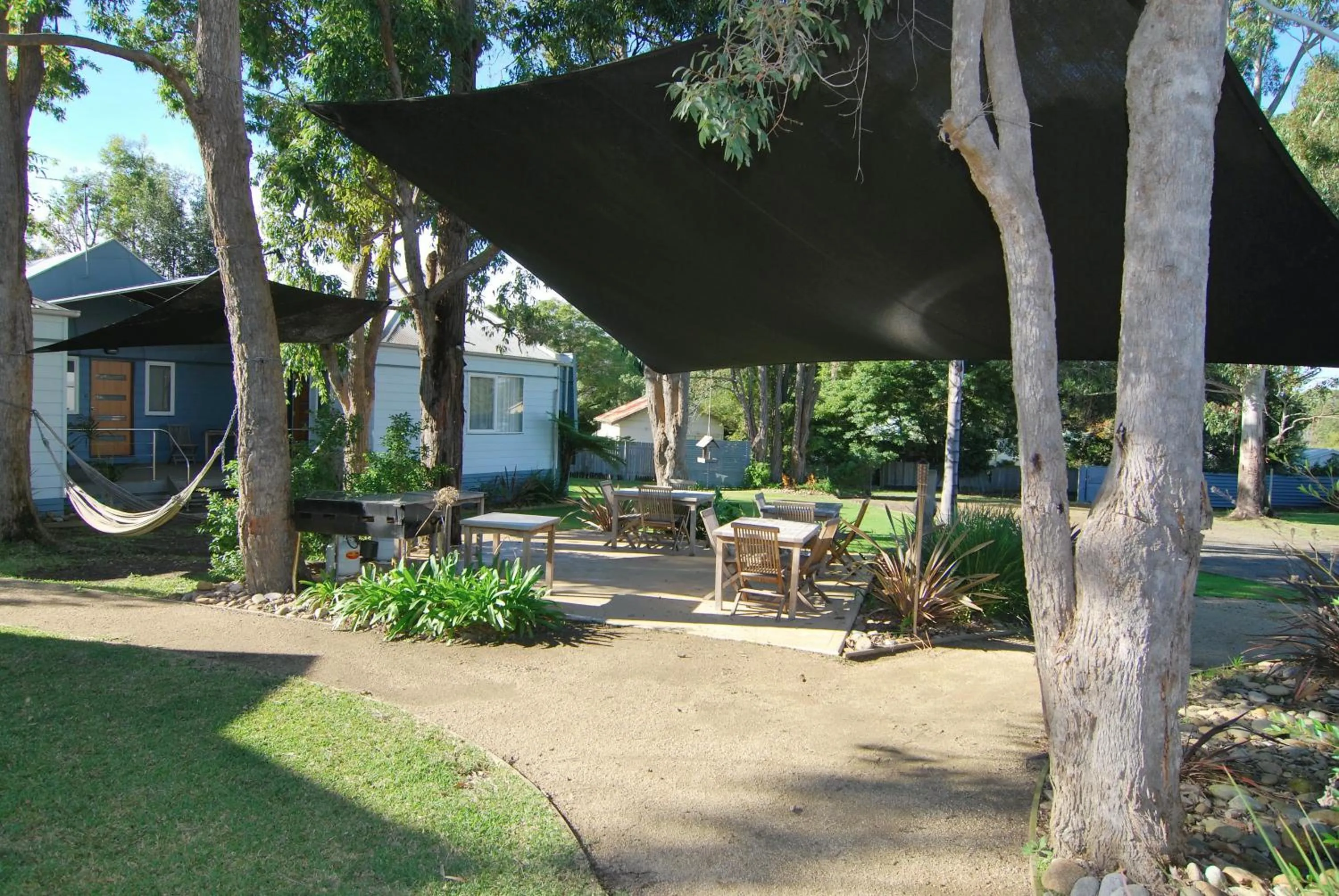 BBQ facilities in Huskisson Holiday Motel Cabins