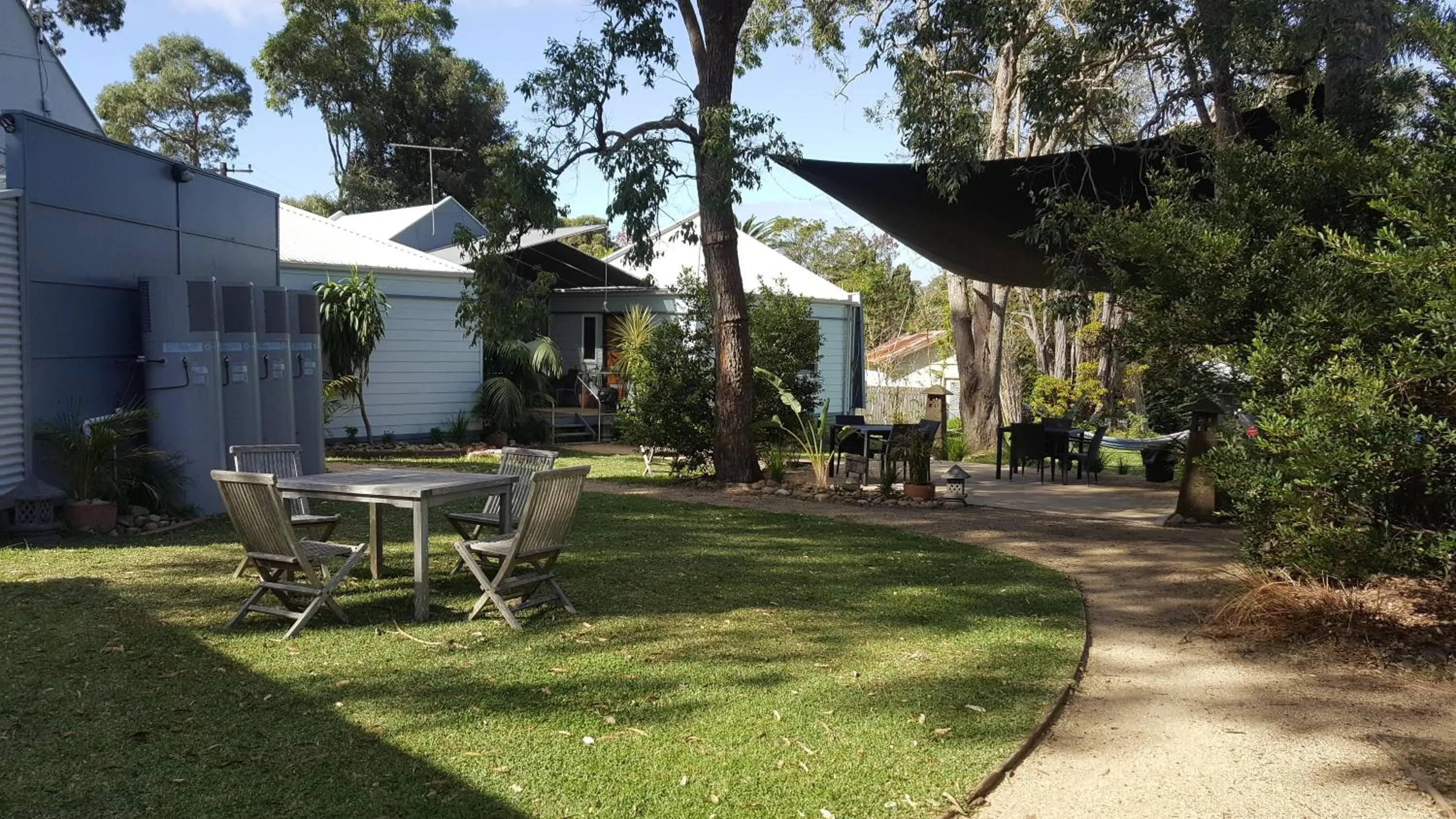 Property building in Huskisson Holiday Motel Cabins