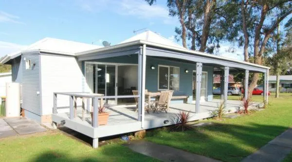 Huskisson Holiday Motel Cabins