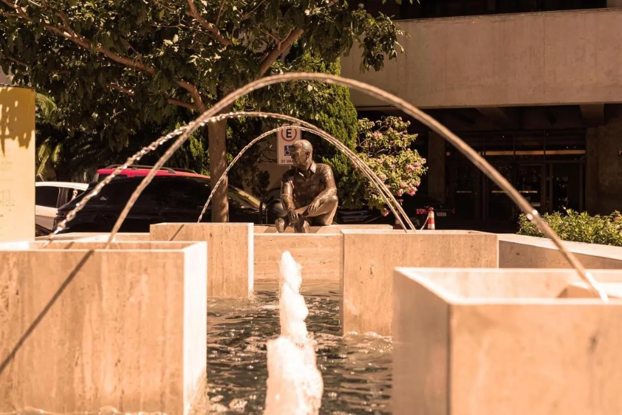 Property building in Kubitschek Plaza Hotel - flat particular