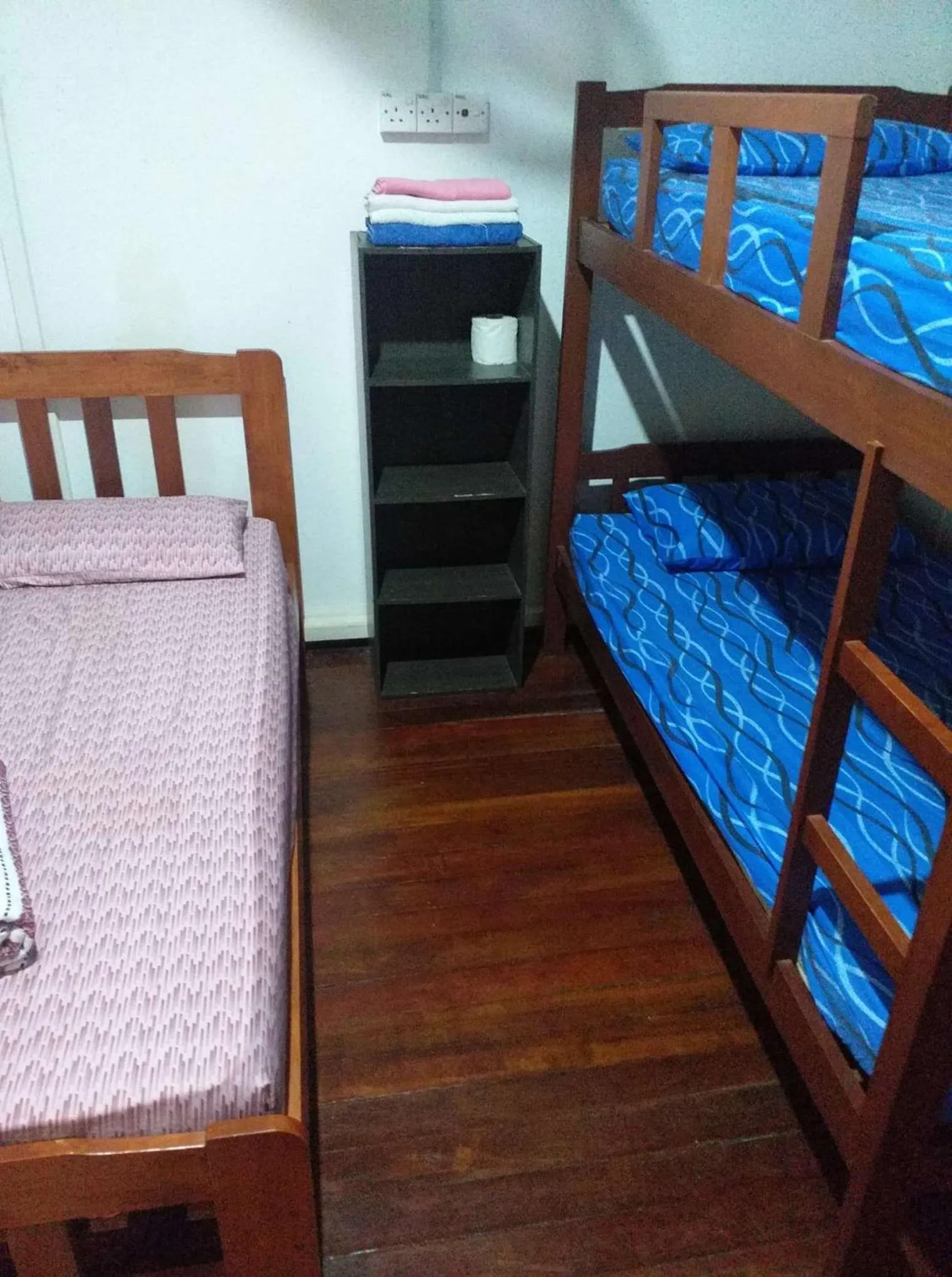 Bedroom, Bed in Discovery Youth Hostel Malacca