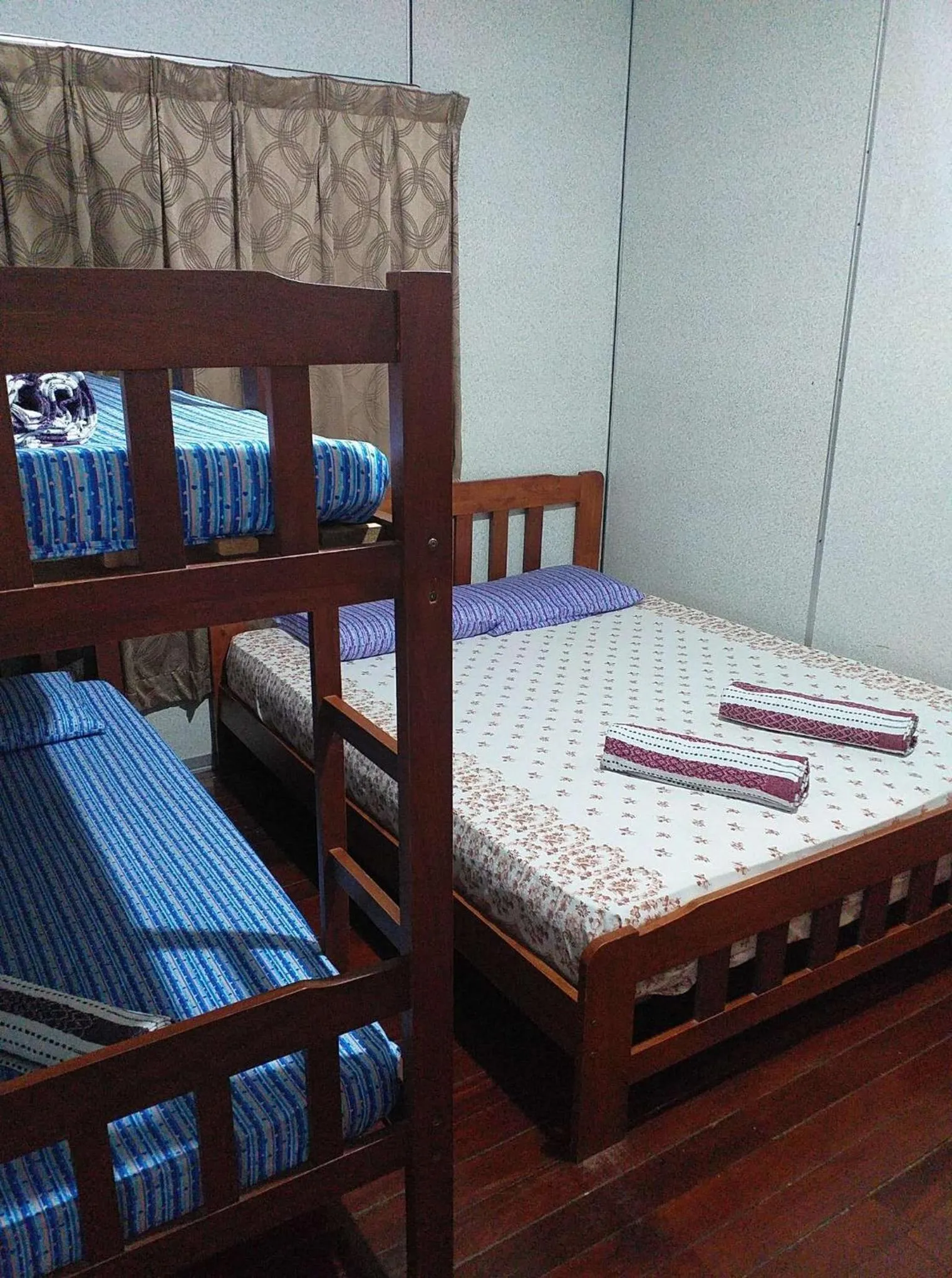 Bedroom, Bed in Discovery Youth Hostel Malacca