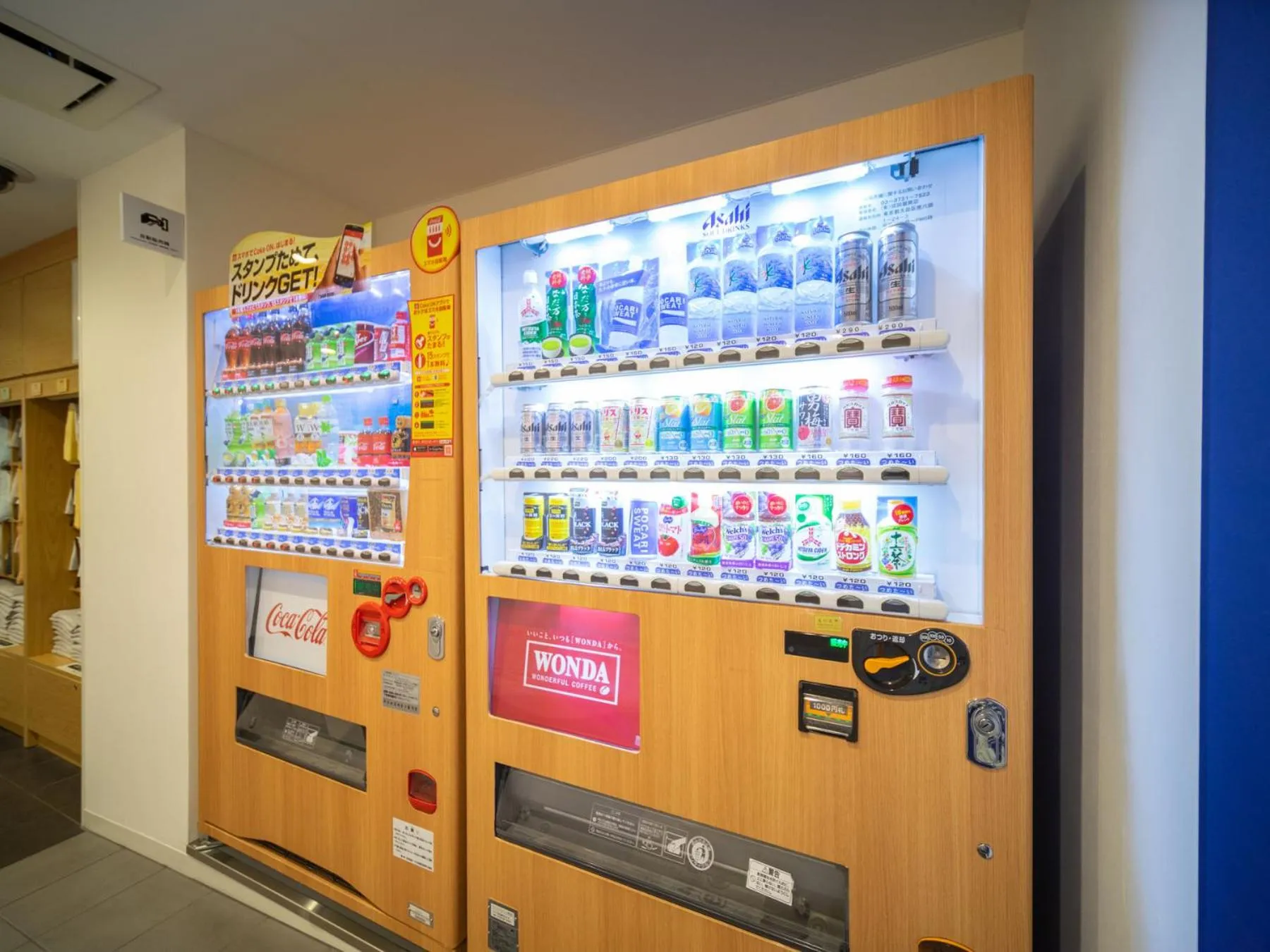 Lobby or reception in Super Hotel Shinagawa Shinbanba