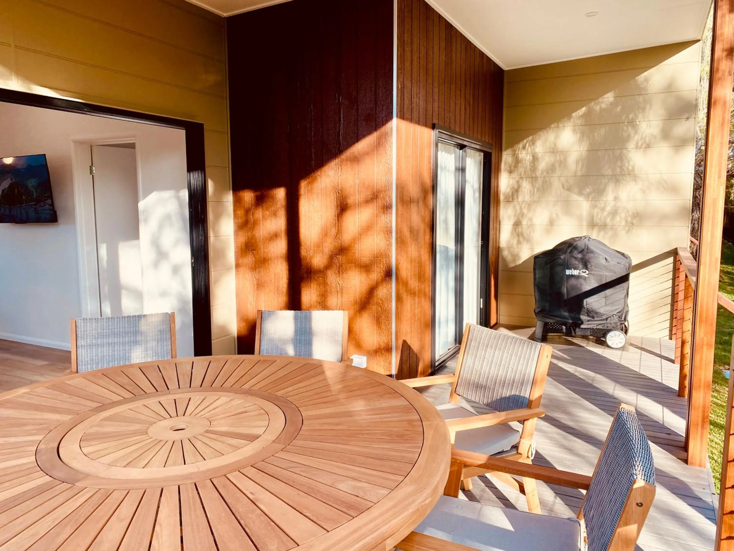 Seating area in BIG4 Tweed Billabong Holiday Park