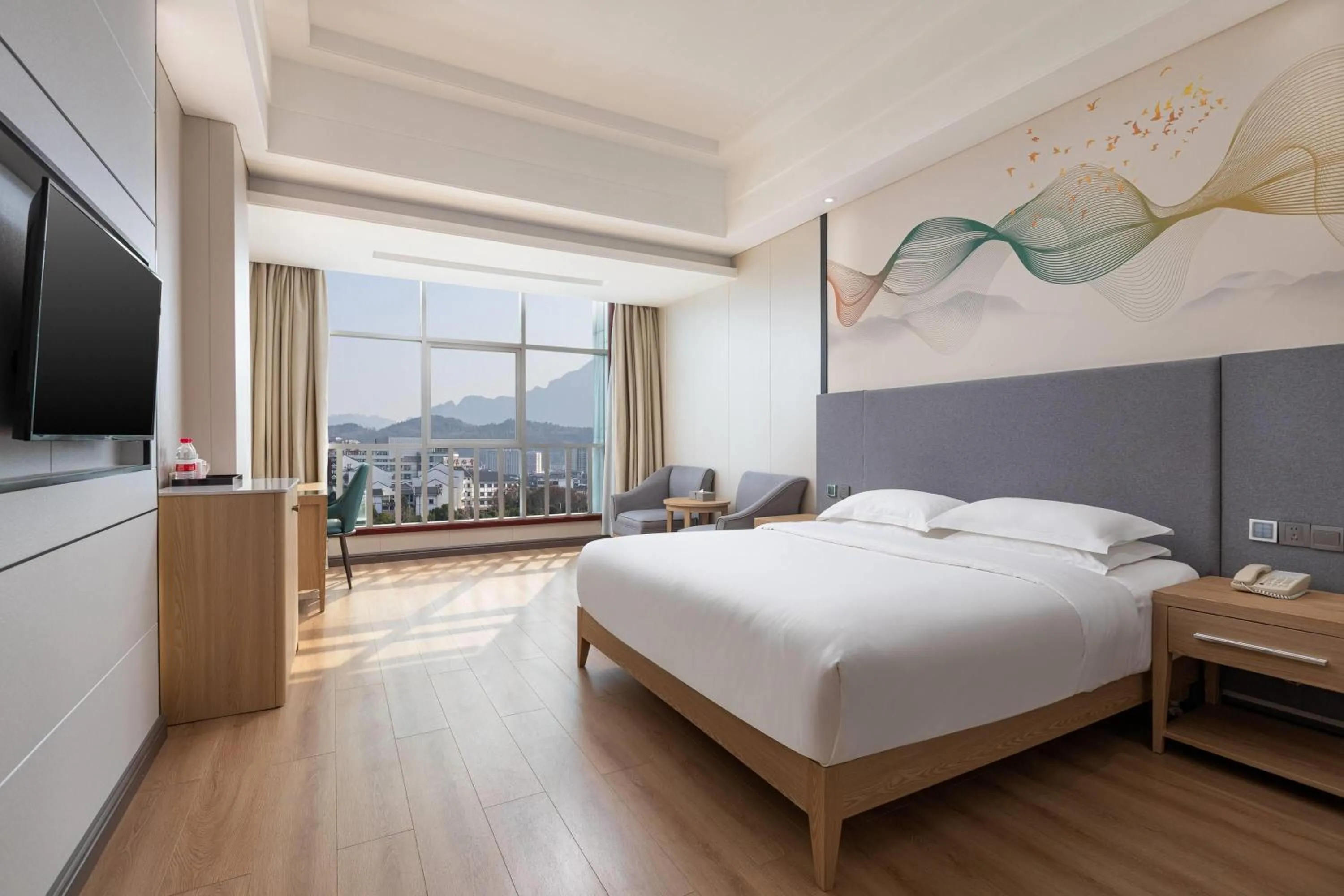 Natural landscape, Bed in Ramada by Wyndham Zhangjiajie Tianmen Mountain