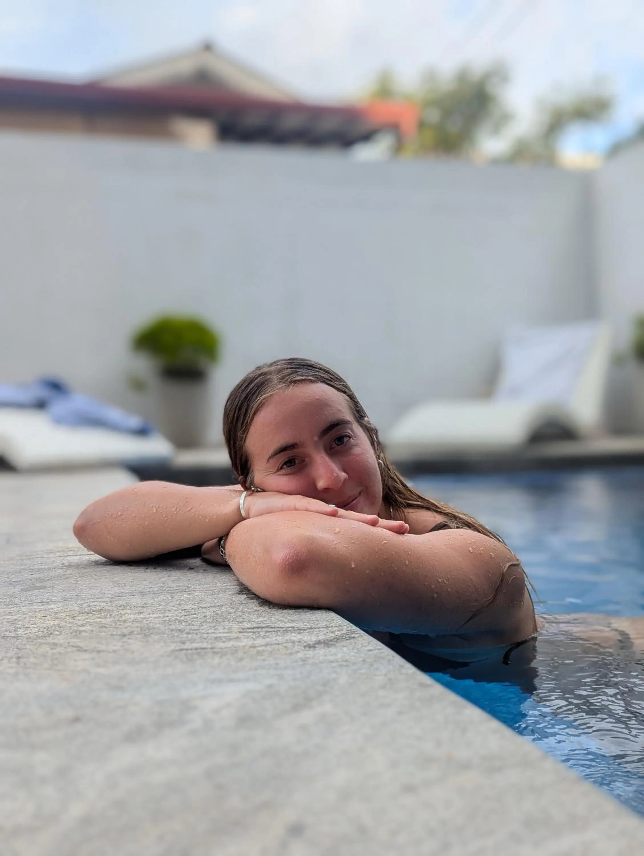 Swimming pool in Mzion Hotel Weligama