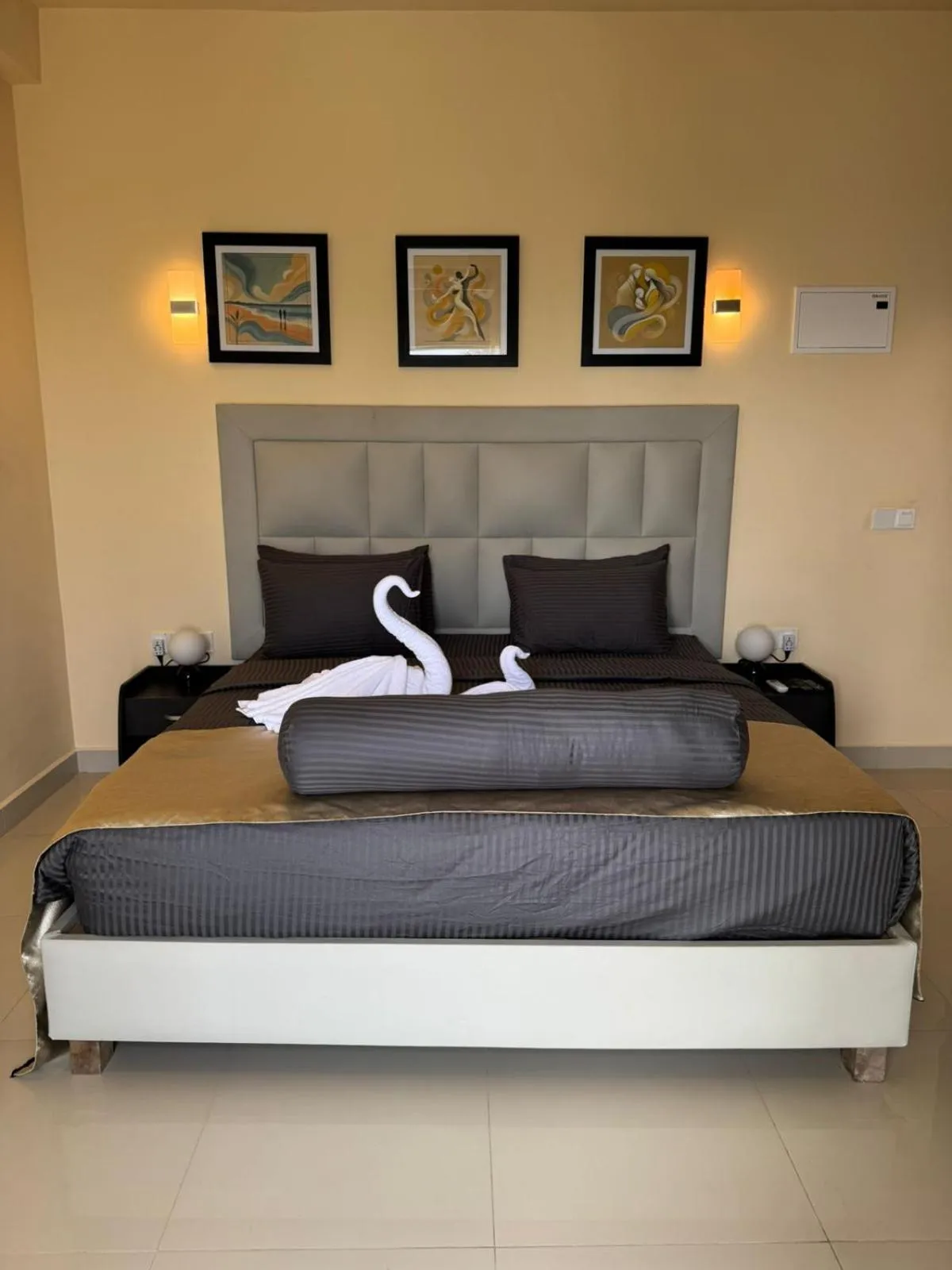 Bed in Mzion Hotel Weligama