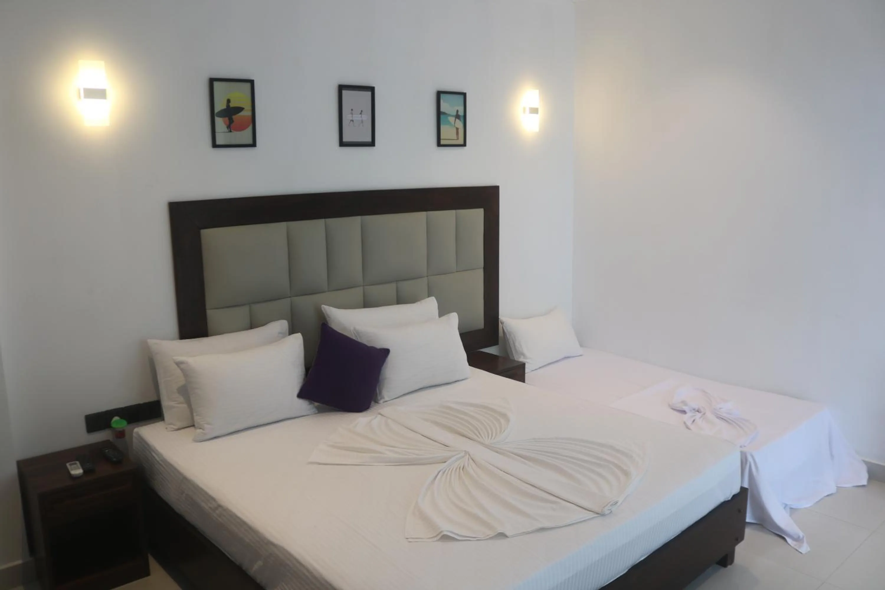 Bed in Mzion Hotel Weligama