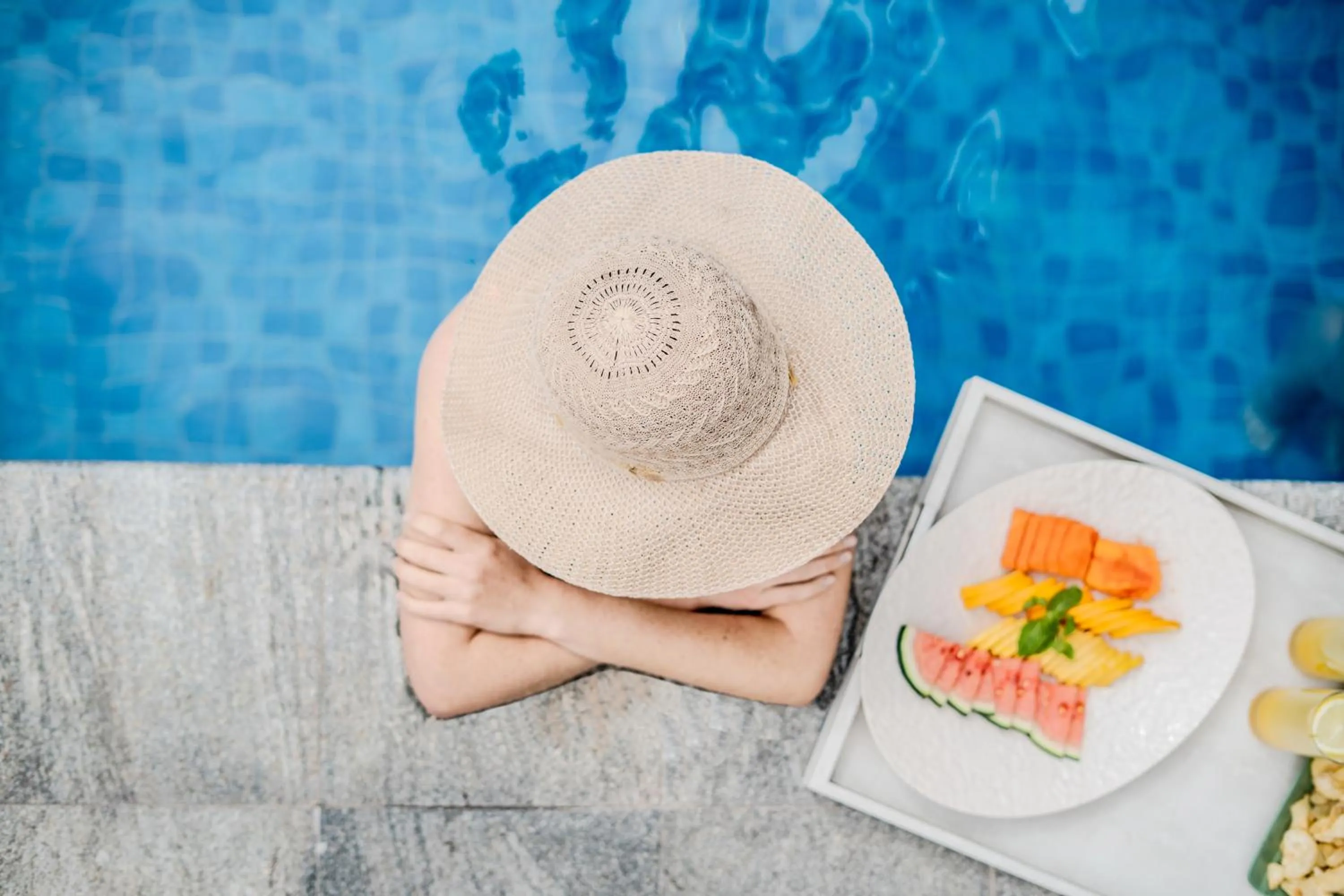 Swimming pool in Mzion Hotel Weligama