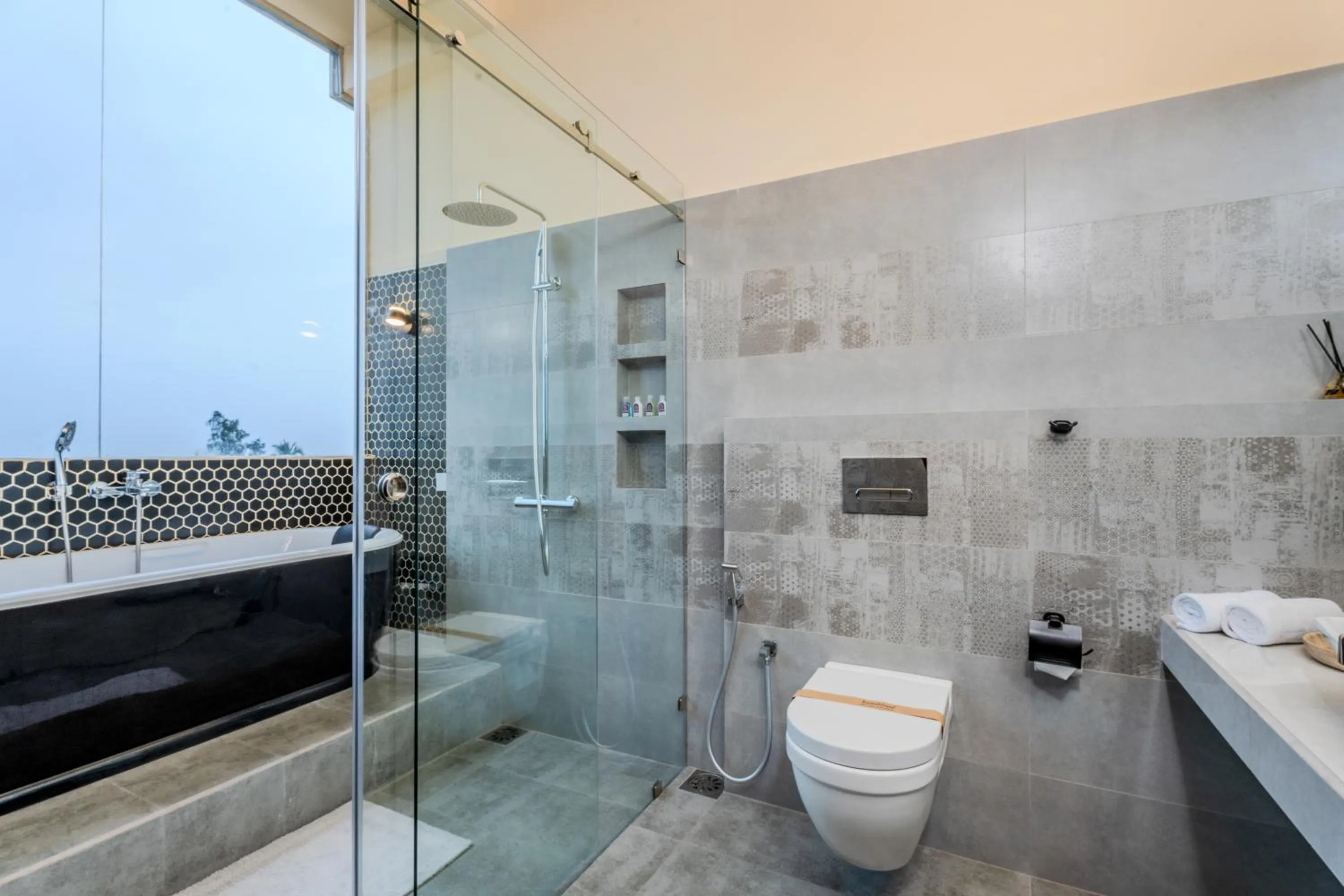 Bathroom in Mzion Hotel Weligama