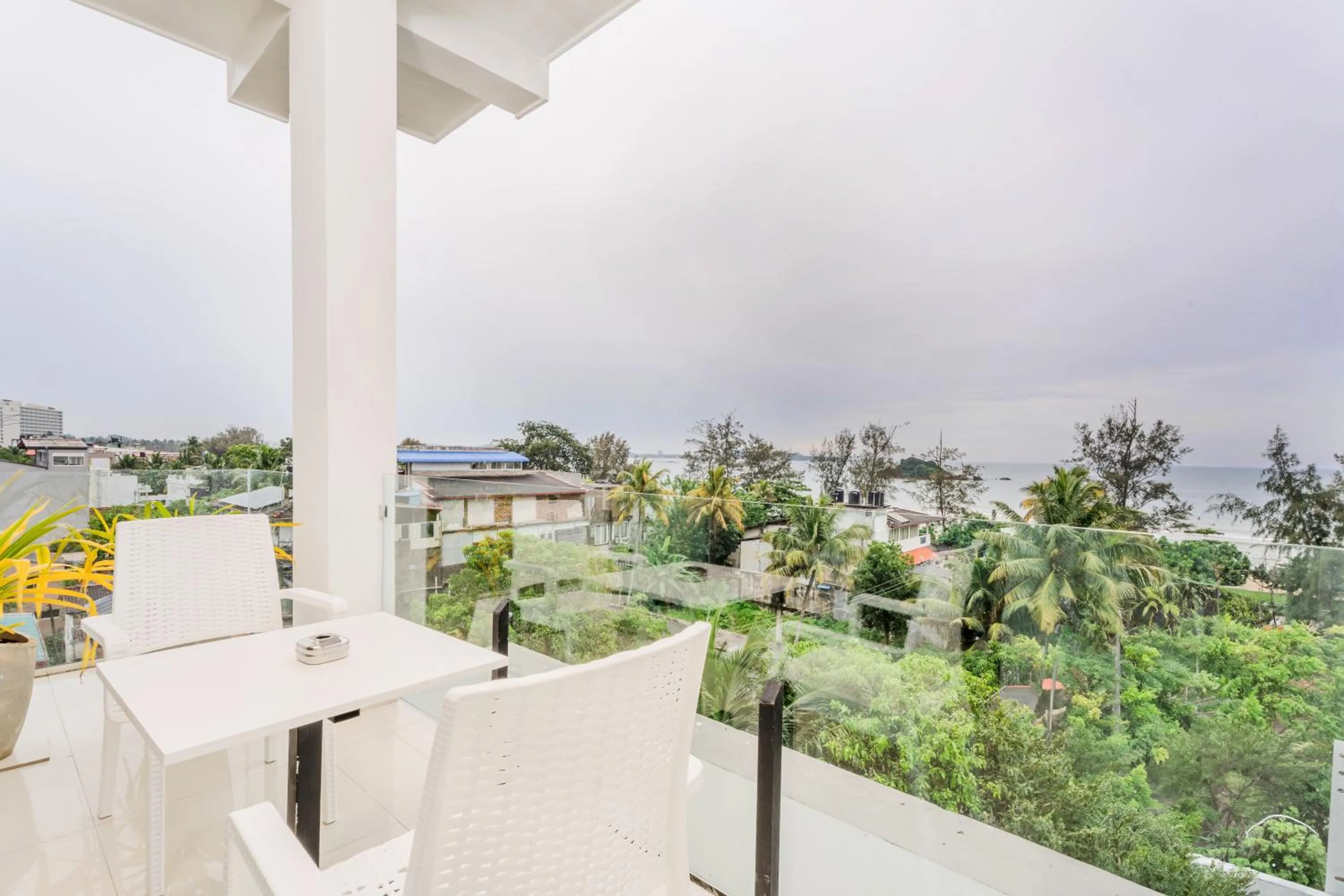 Sea view in Mzion Hotel Weligama