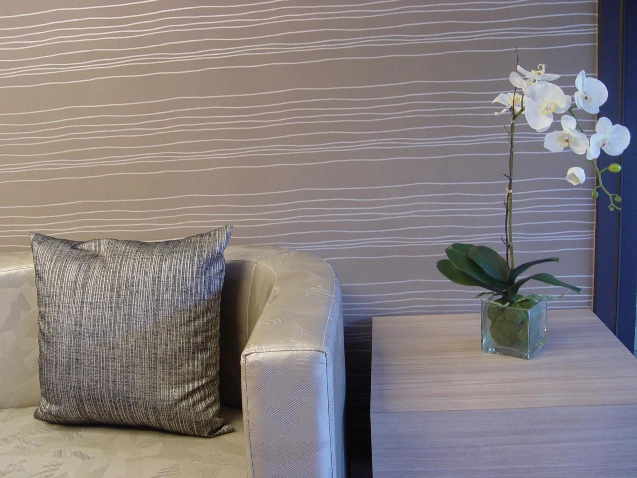 Decorative detail in The Riverside Hotel Hengchun