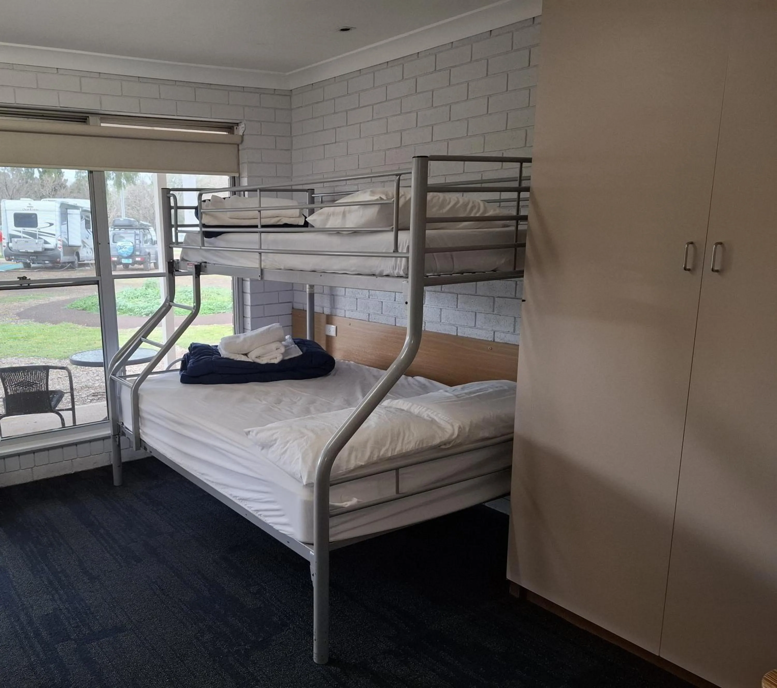 bunk bed, Bed in NRMA Dubbo Holiday Park