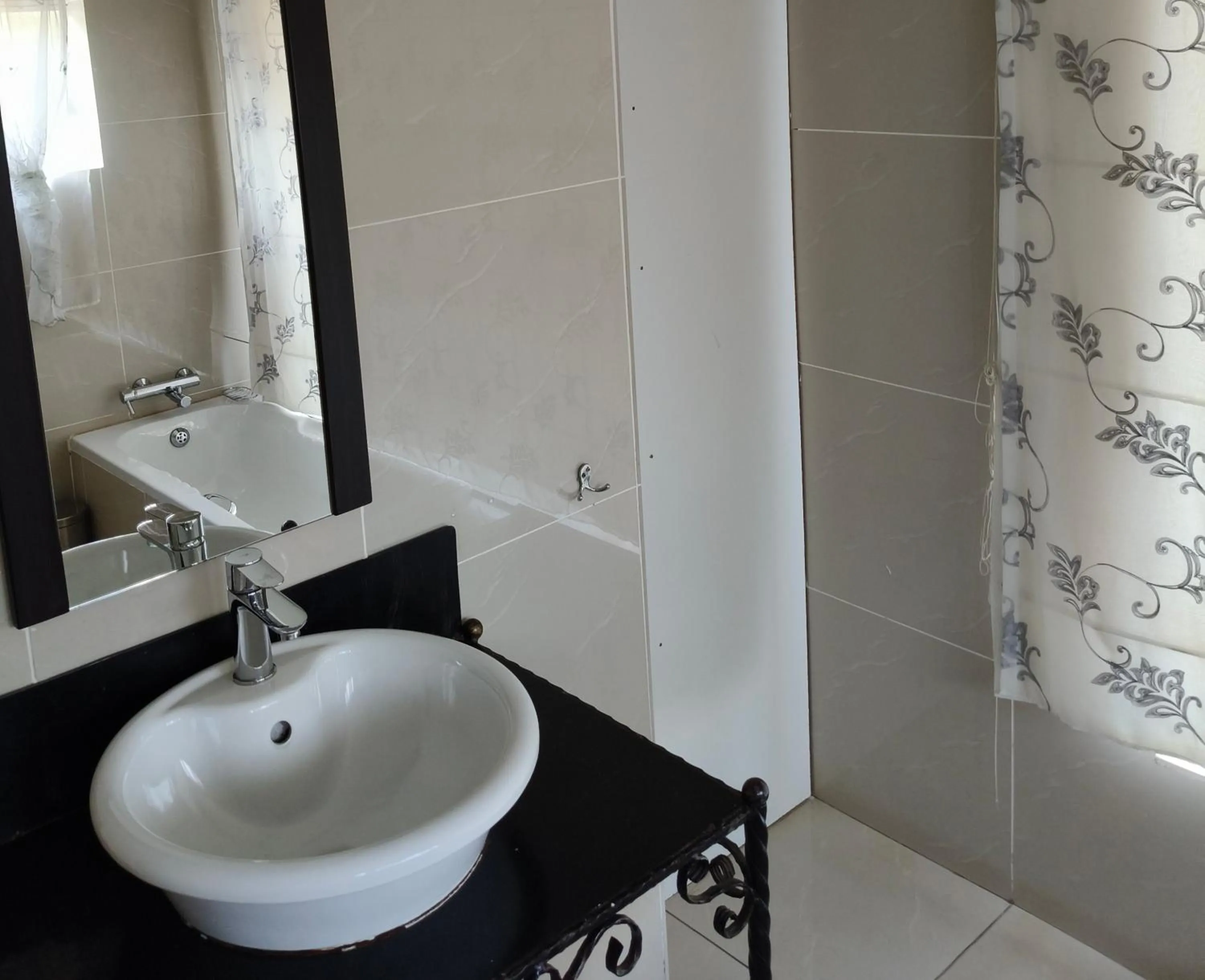 Aviators Retreat B&B