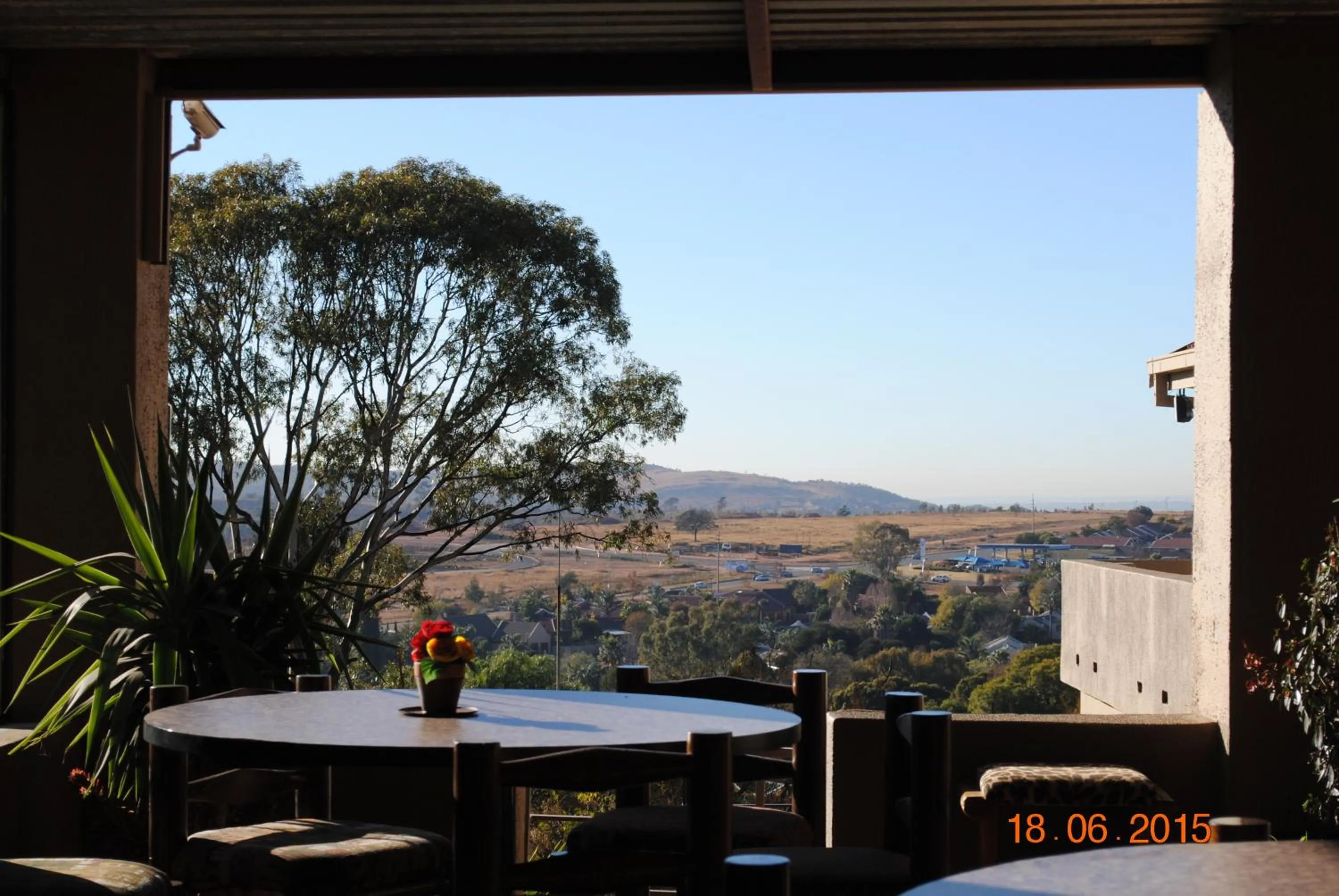 Mountain view in Aviators Retreat B&B