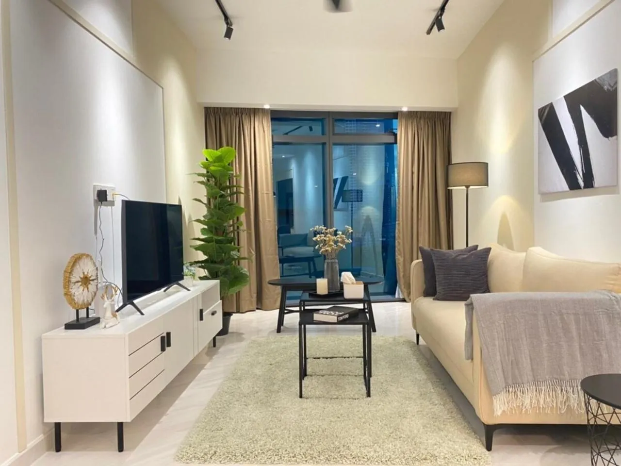 TV and multimedia in Eaton Suites KLCC Kuala Lumpur