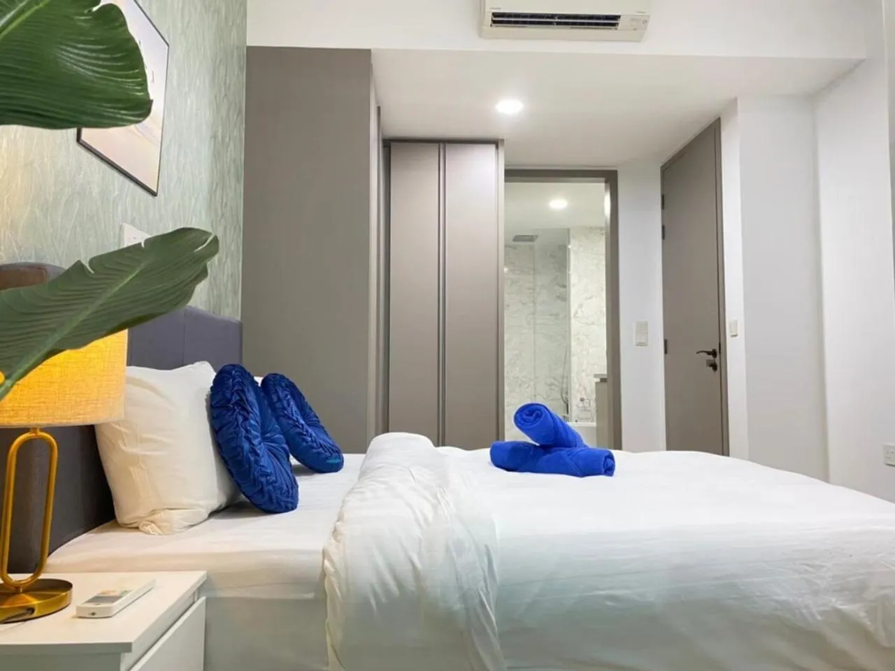 Bed in Eaton Suites KLCC Kuala Lumpur