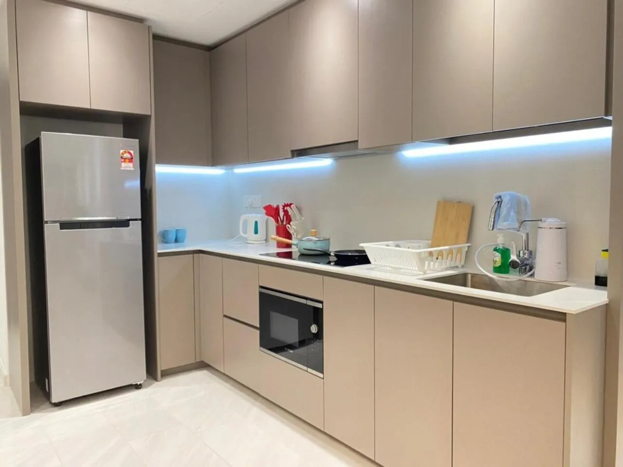 Kitchen or kitchenette in Eaton Suites KLCC Kuala Lumpur