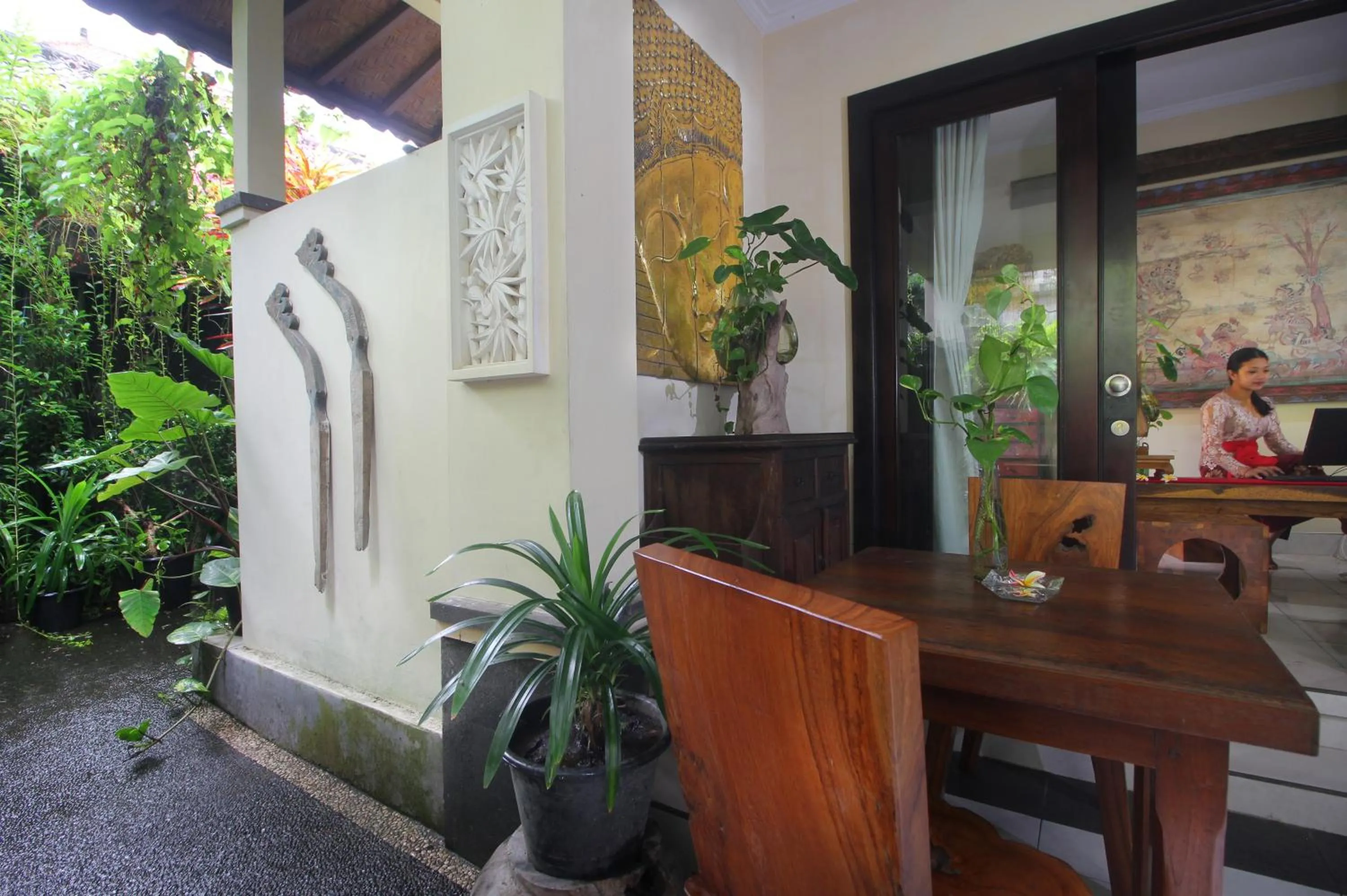 Lobby or reception in Sari Gong Guest House, A Trishula Collection