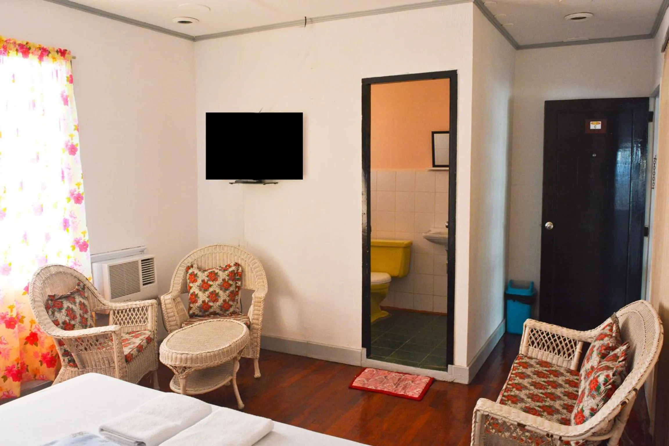 Decorative detail, Bed in Isla Bonita Beach Resort