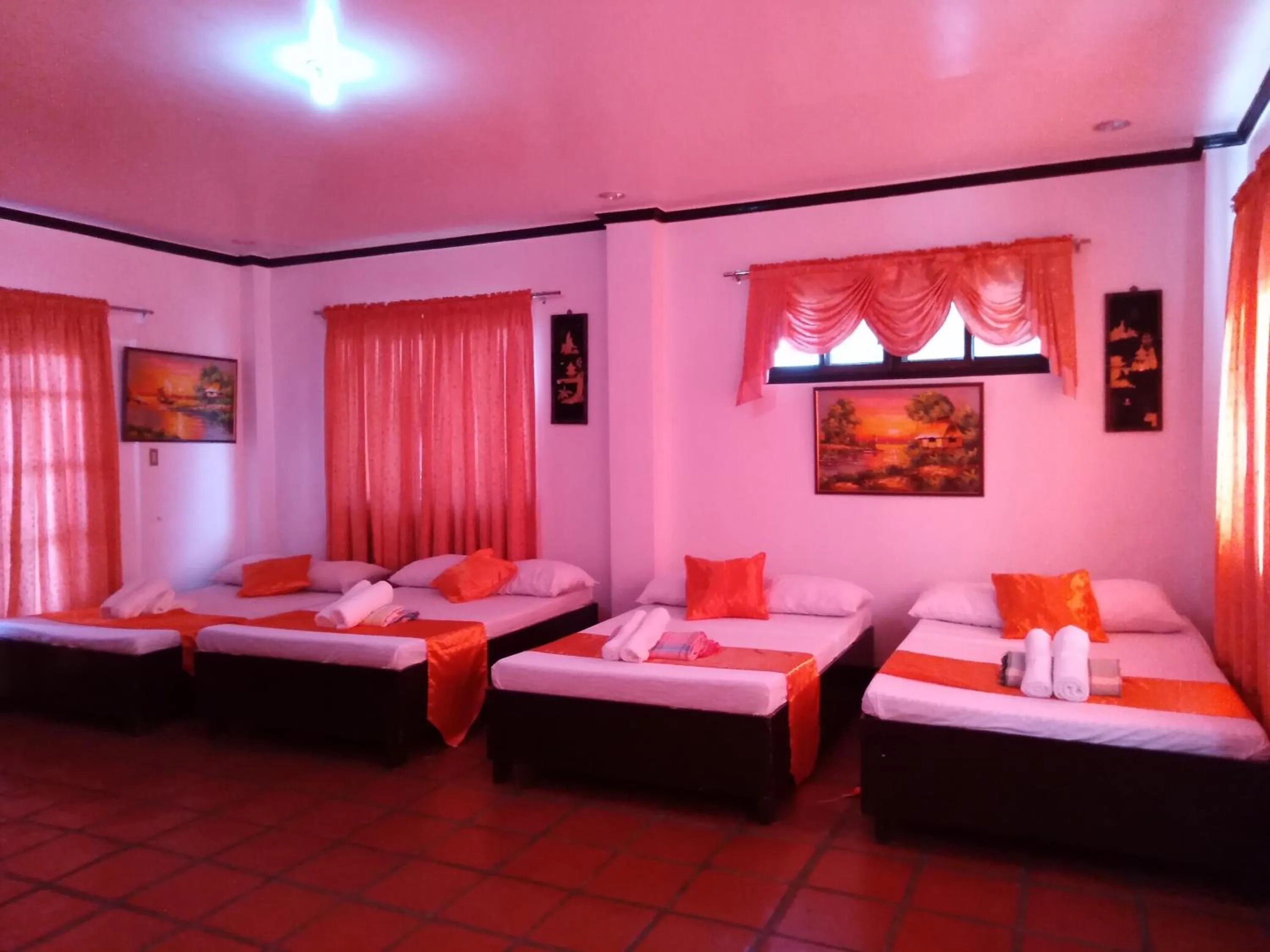 Bed in Isla Bonita Beach Resort