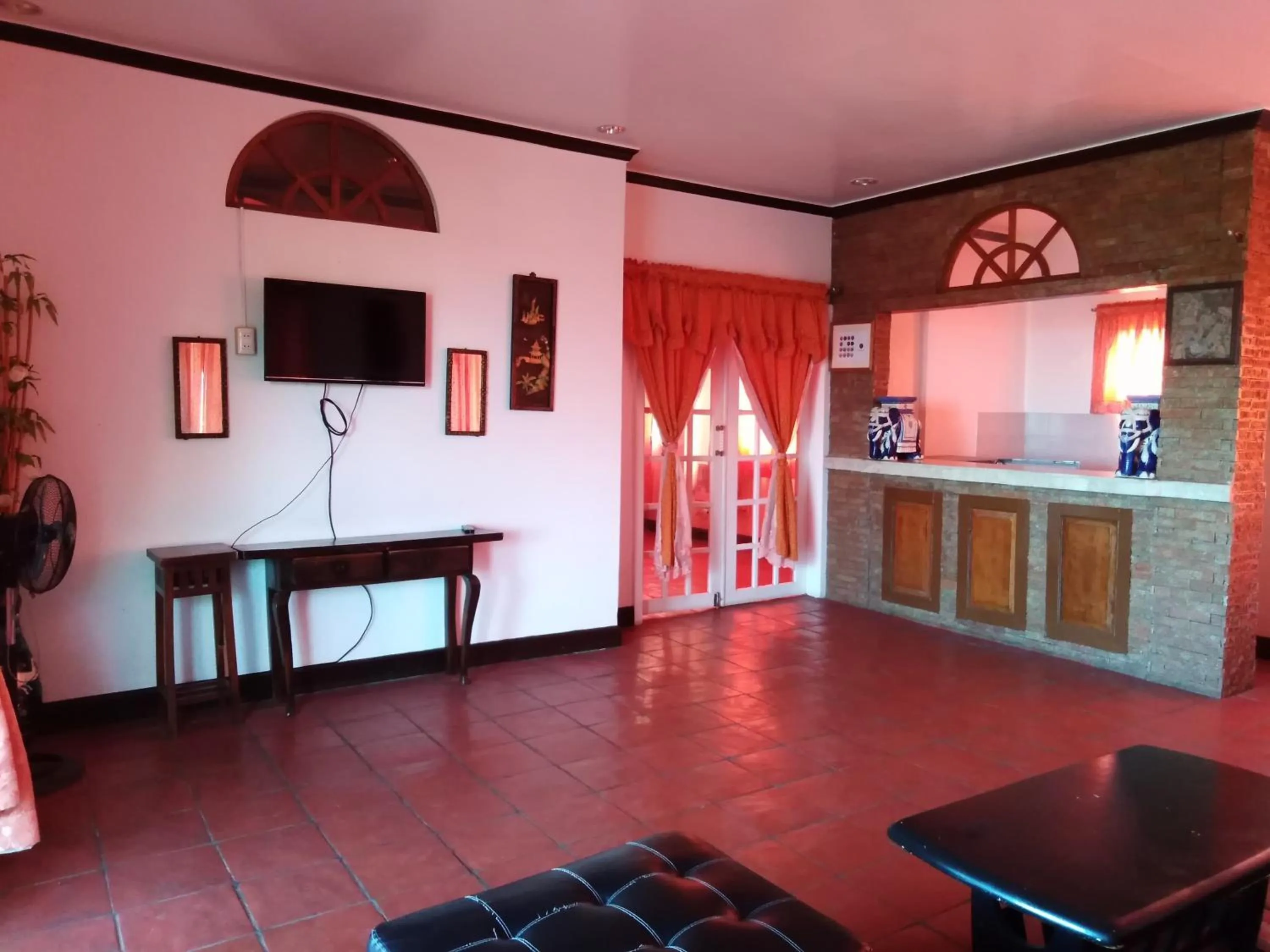 Isla Bonita Beach Resort