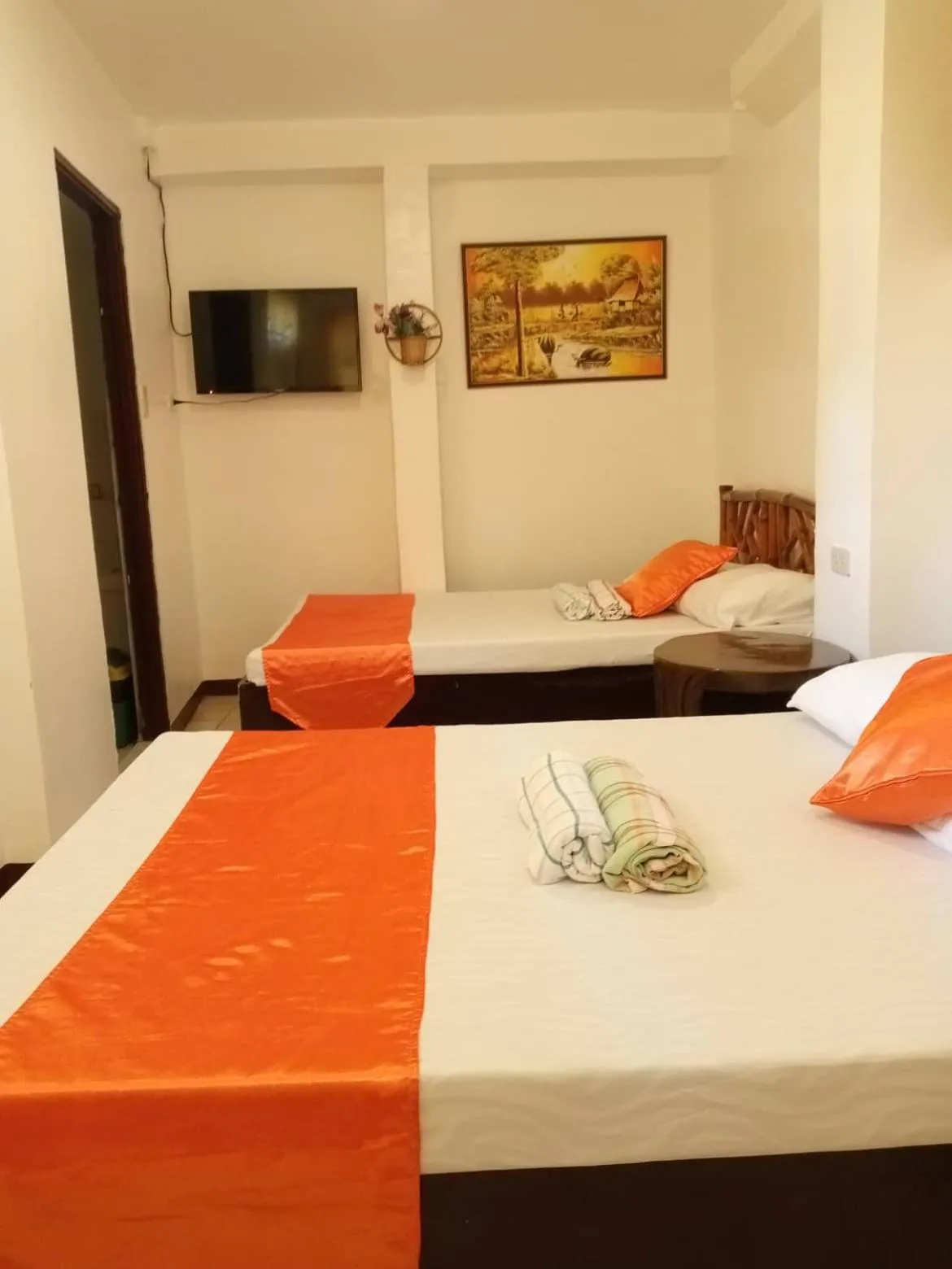 Bed in Isla Bonita Beach Resort