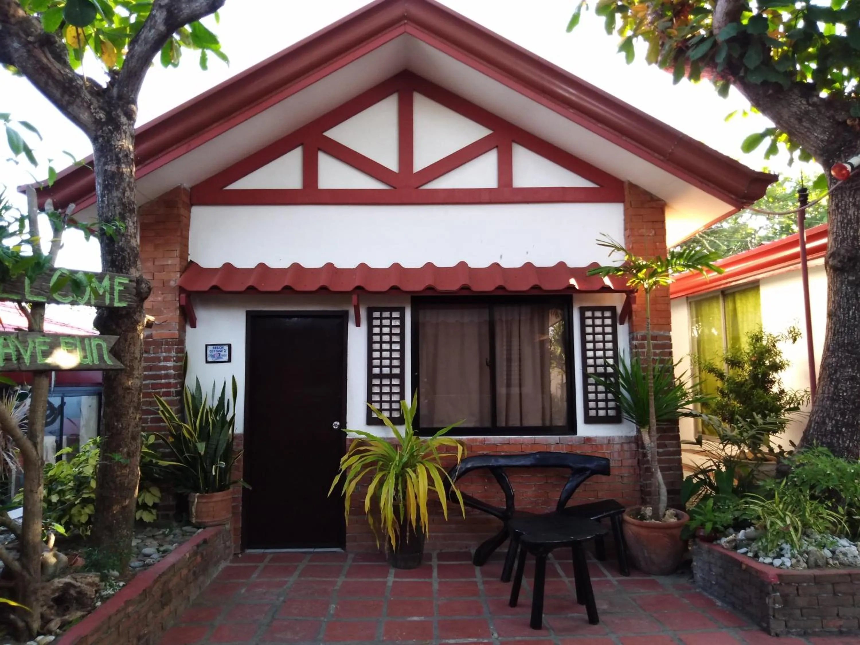 Isla Bonita Beach Resort